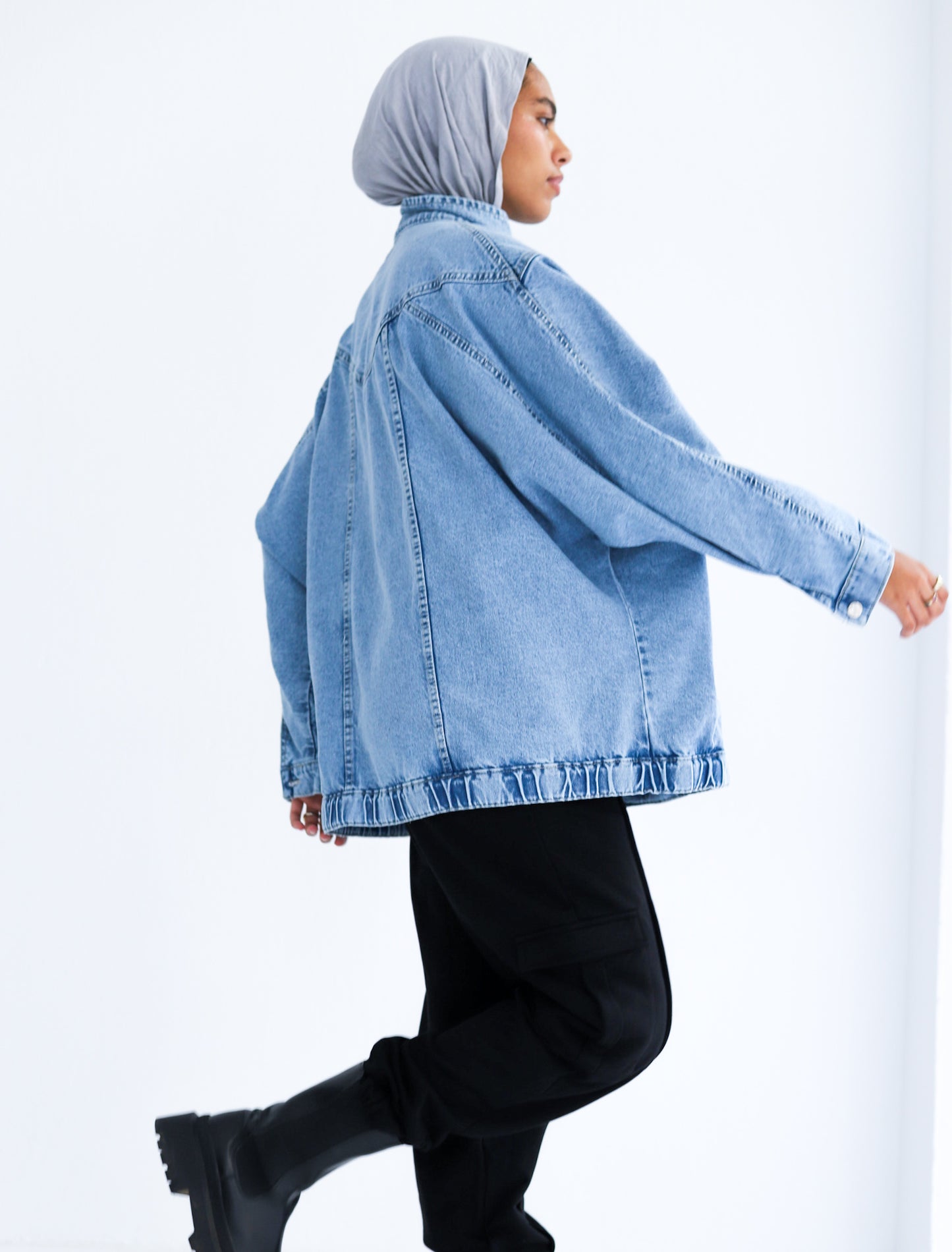 Huggie Denim Jacket — Blue