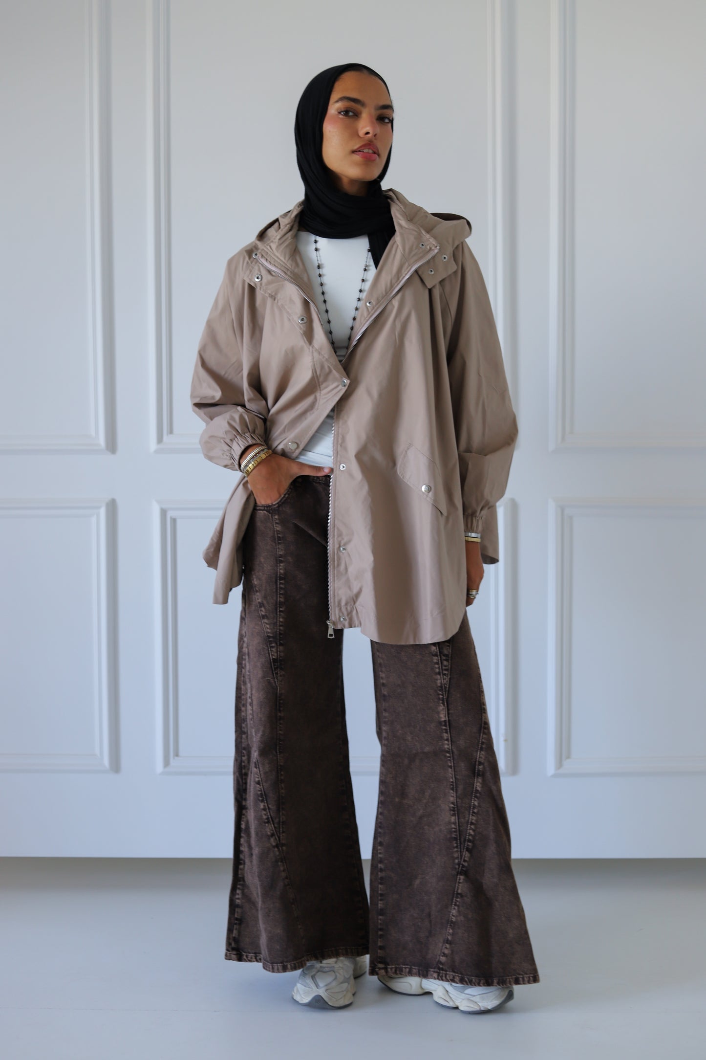 Zendaya Extra Wide Pants — Brown