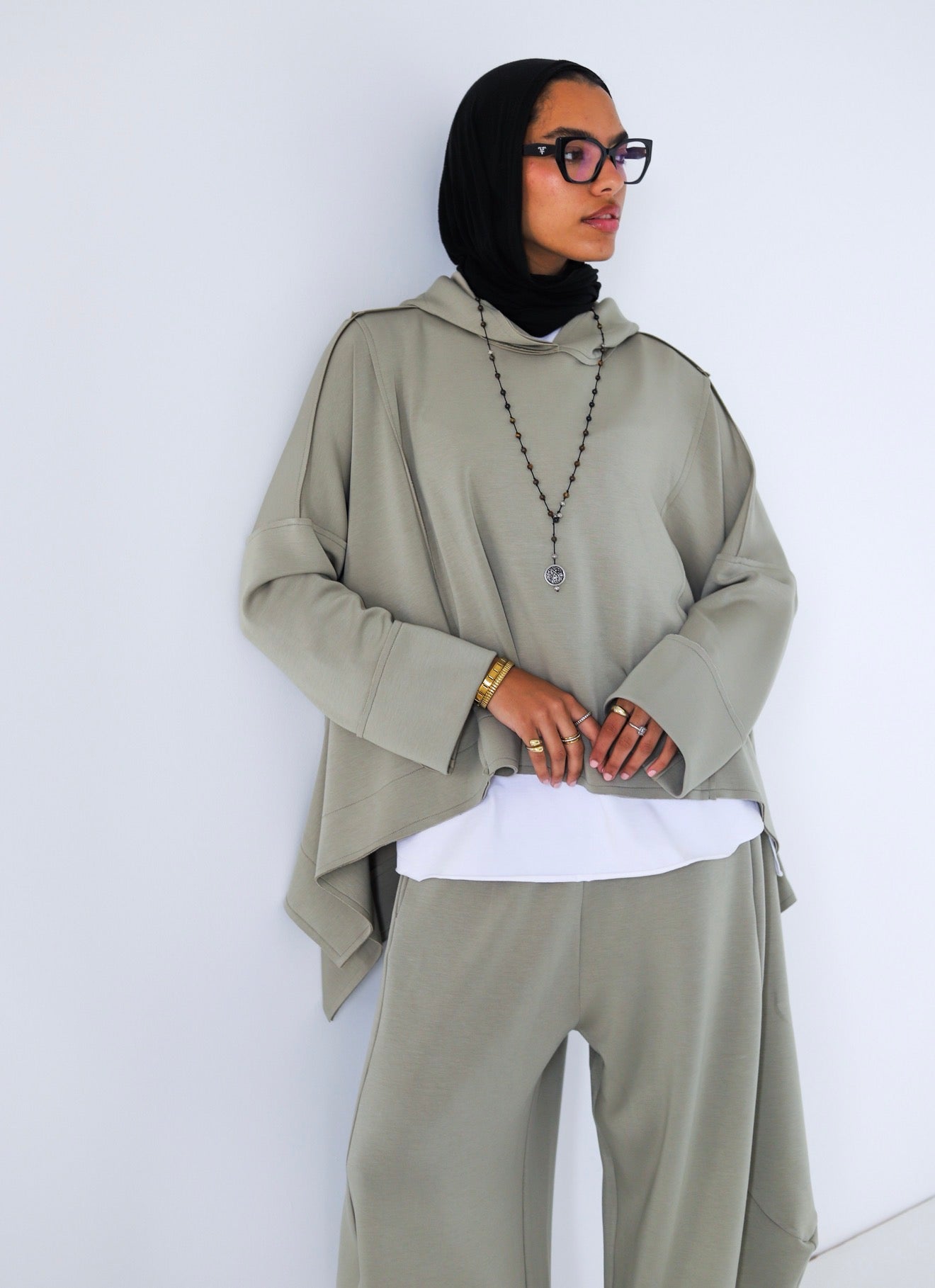 Juggle Balloon Set — Olive