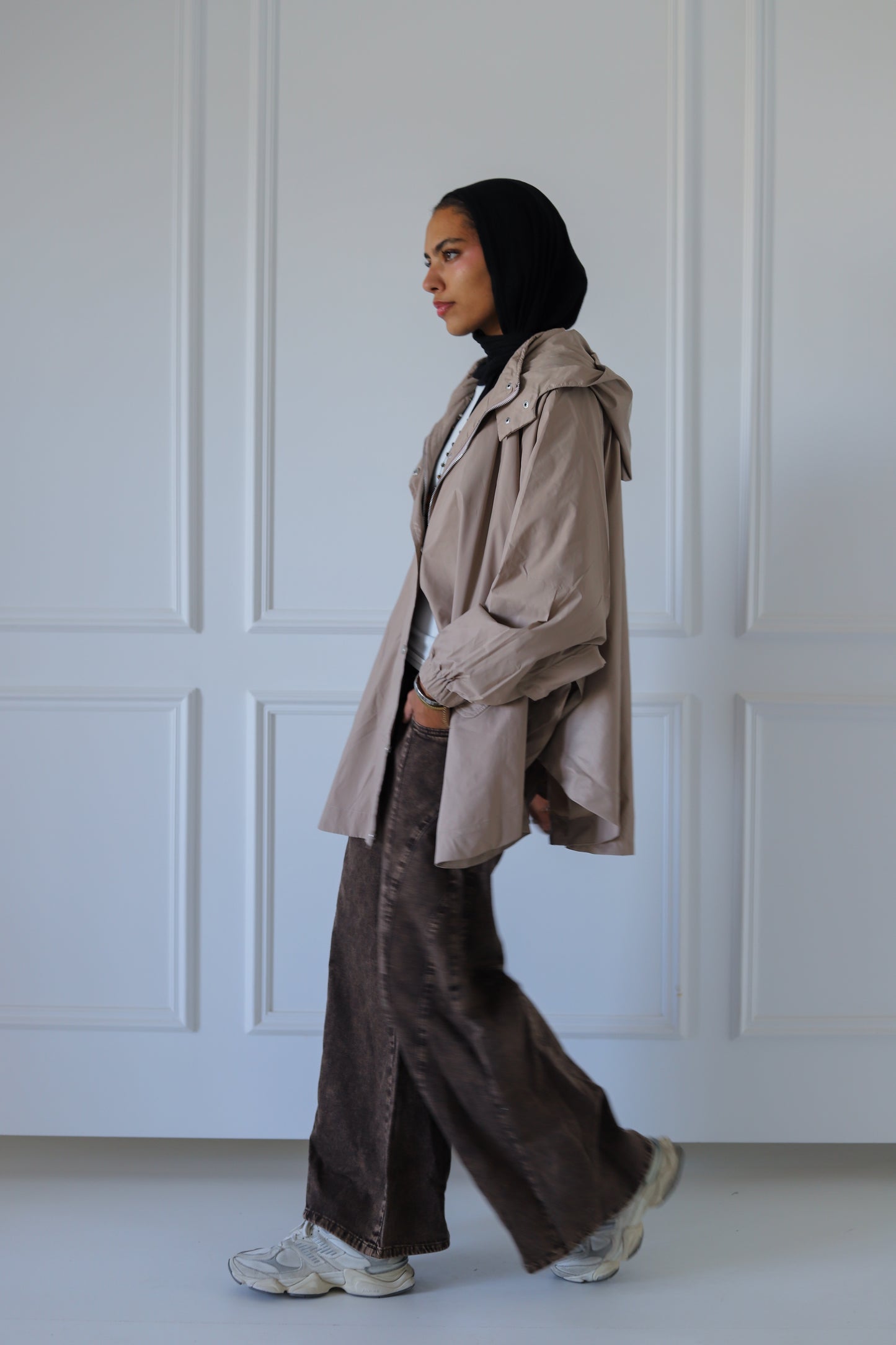 Zendaya Extra Wide Pants — Brown