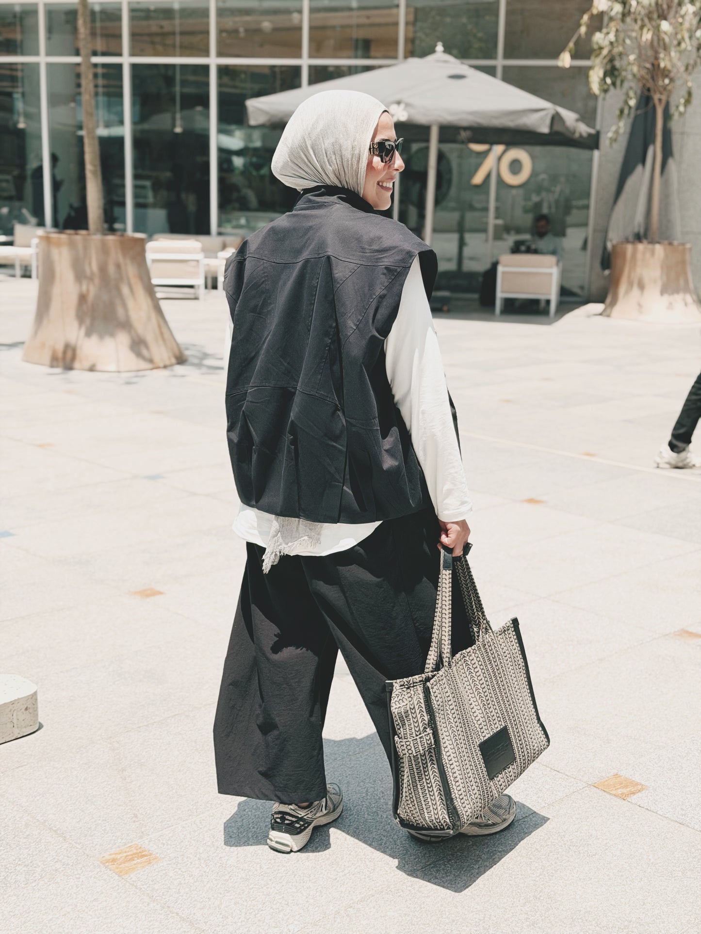 Long Sleeeves Basic Top — Offwhite
