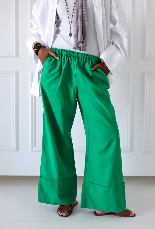Folded 100% Linen Trousers — Green