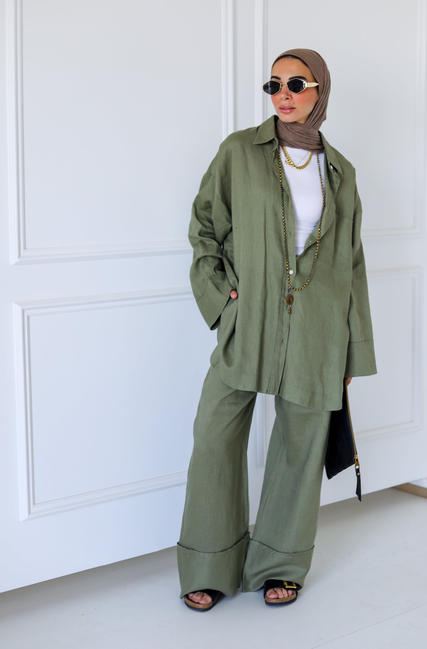 Big Slits Linen Shirt — Olive