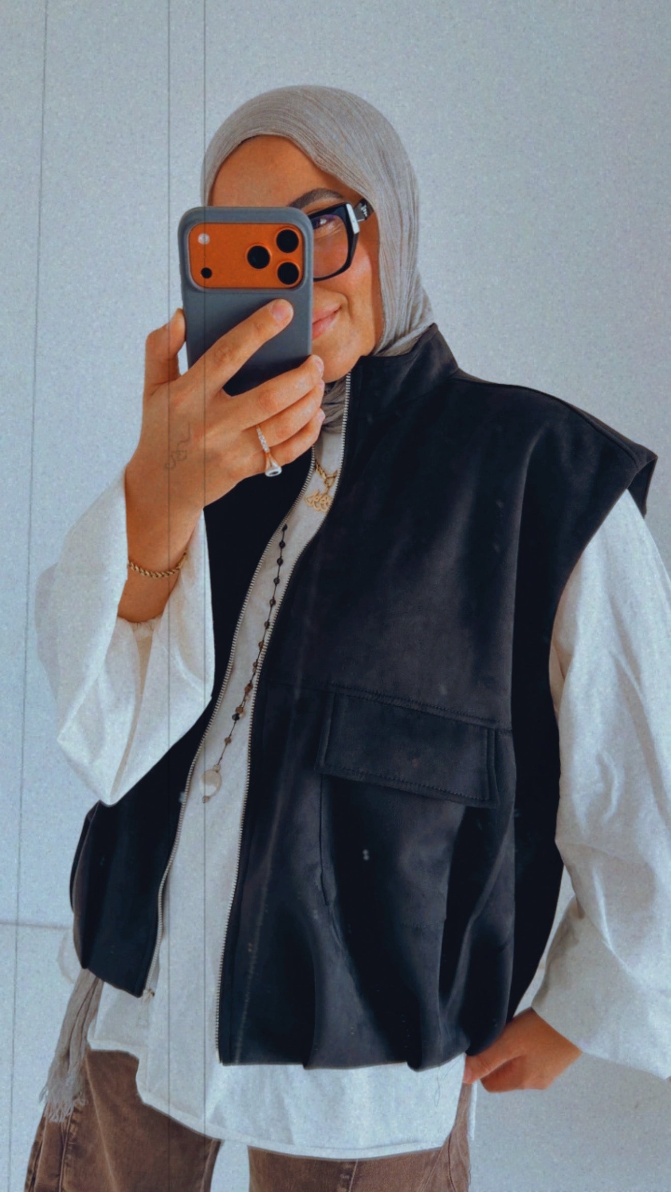 Bomber Pockets Suede Vest — Black