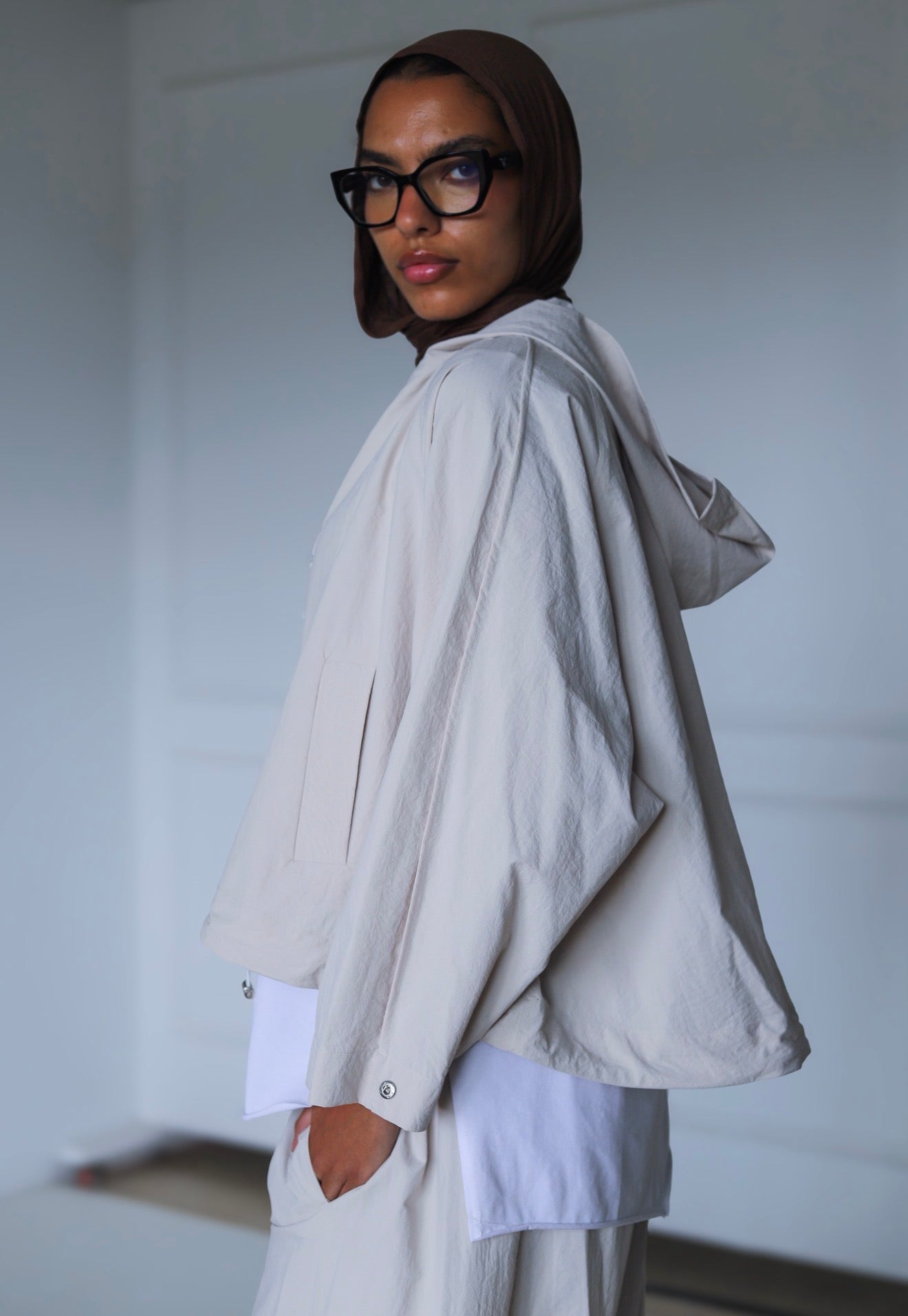 Chill Mode Balloon Set — Beige