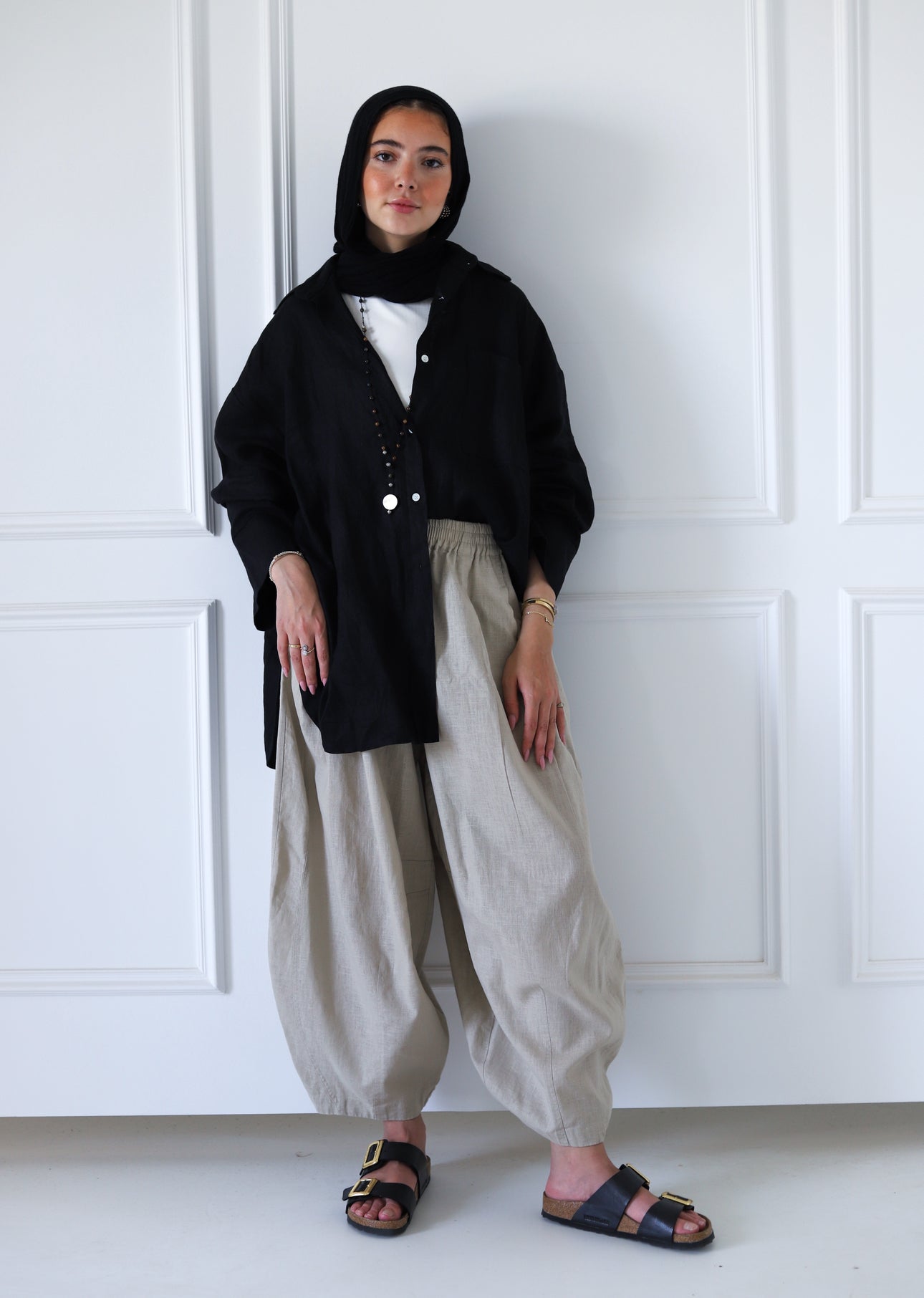 Balloon Linen Pants — Light Beige