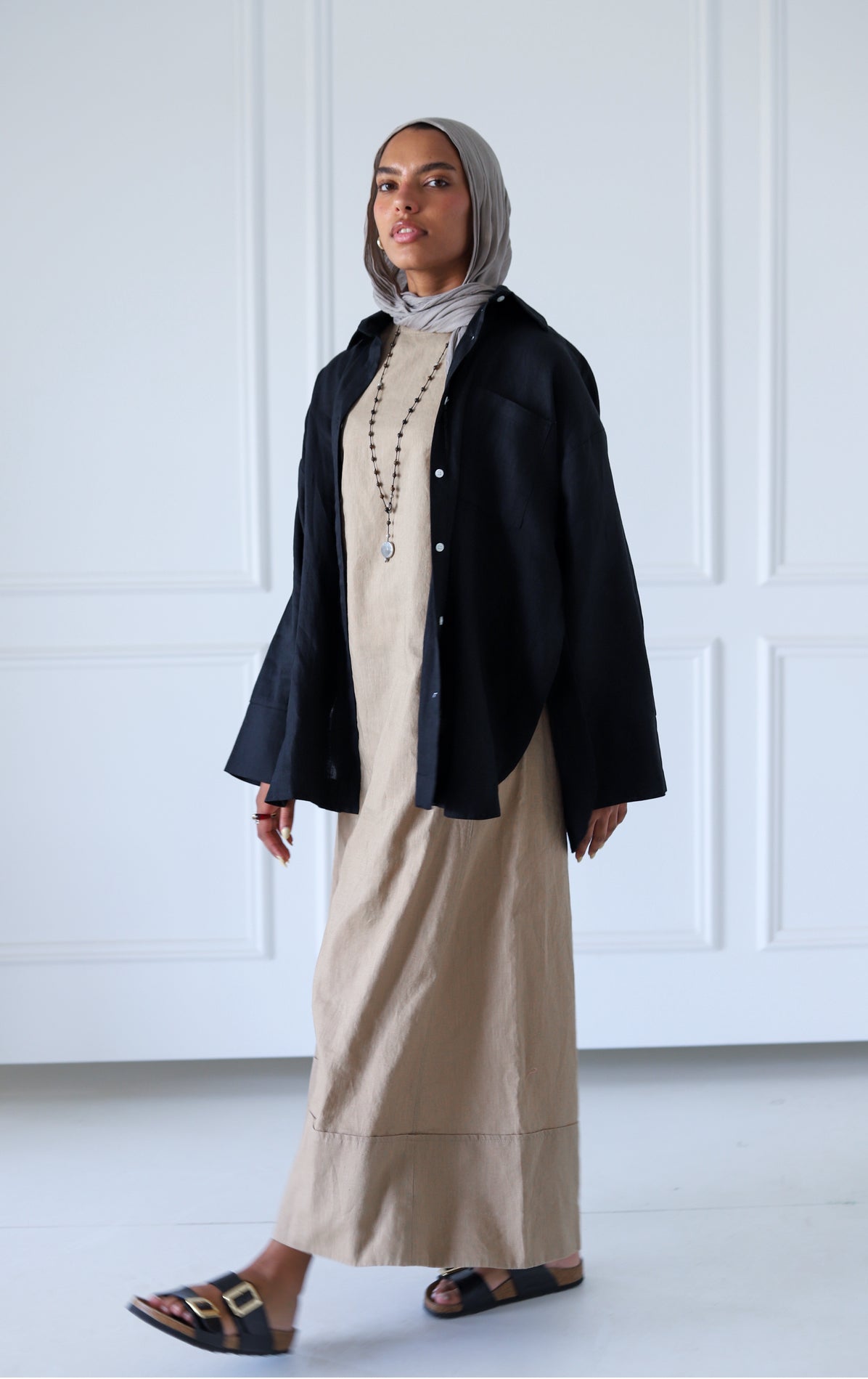 Big Slits Linen Shirt — Black