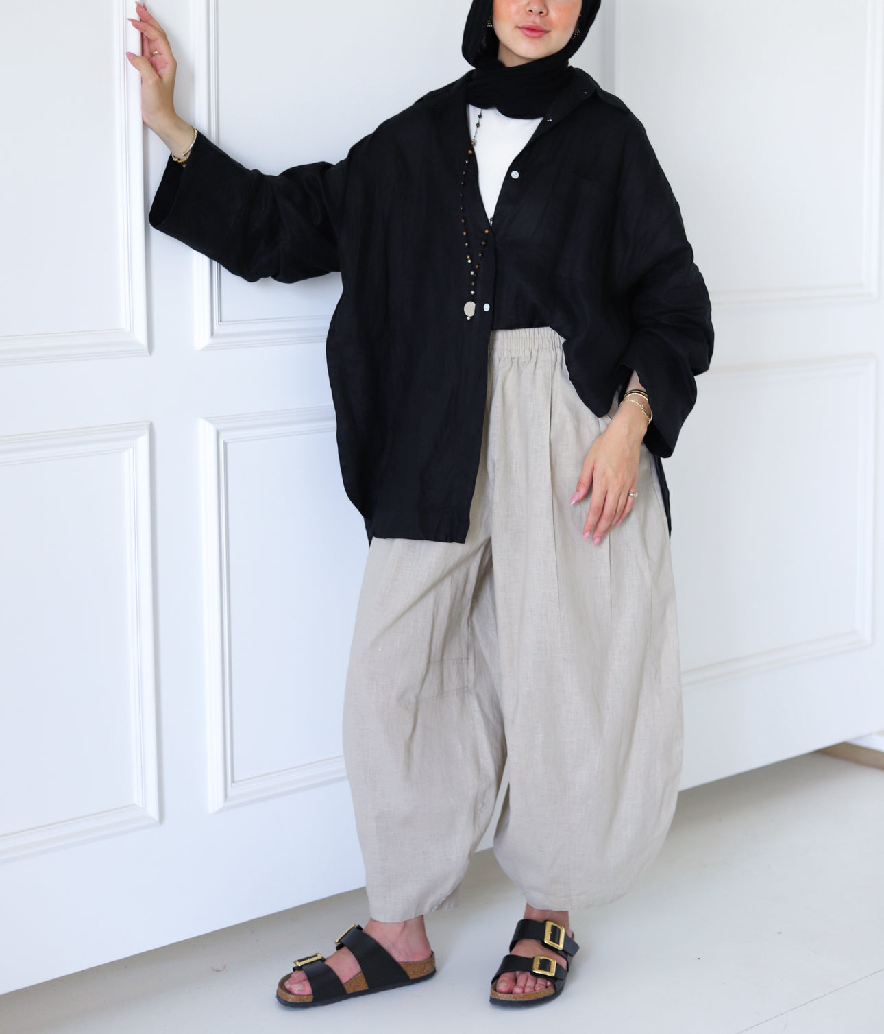 Balloon Linen Pants — Light Beige
