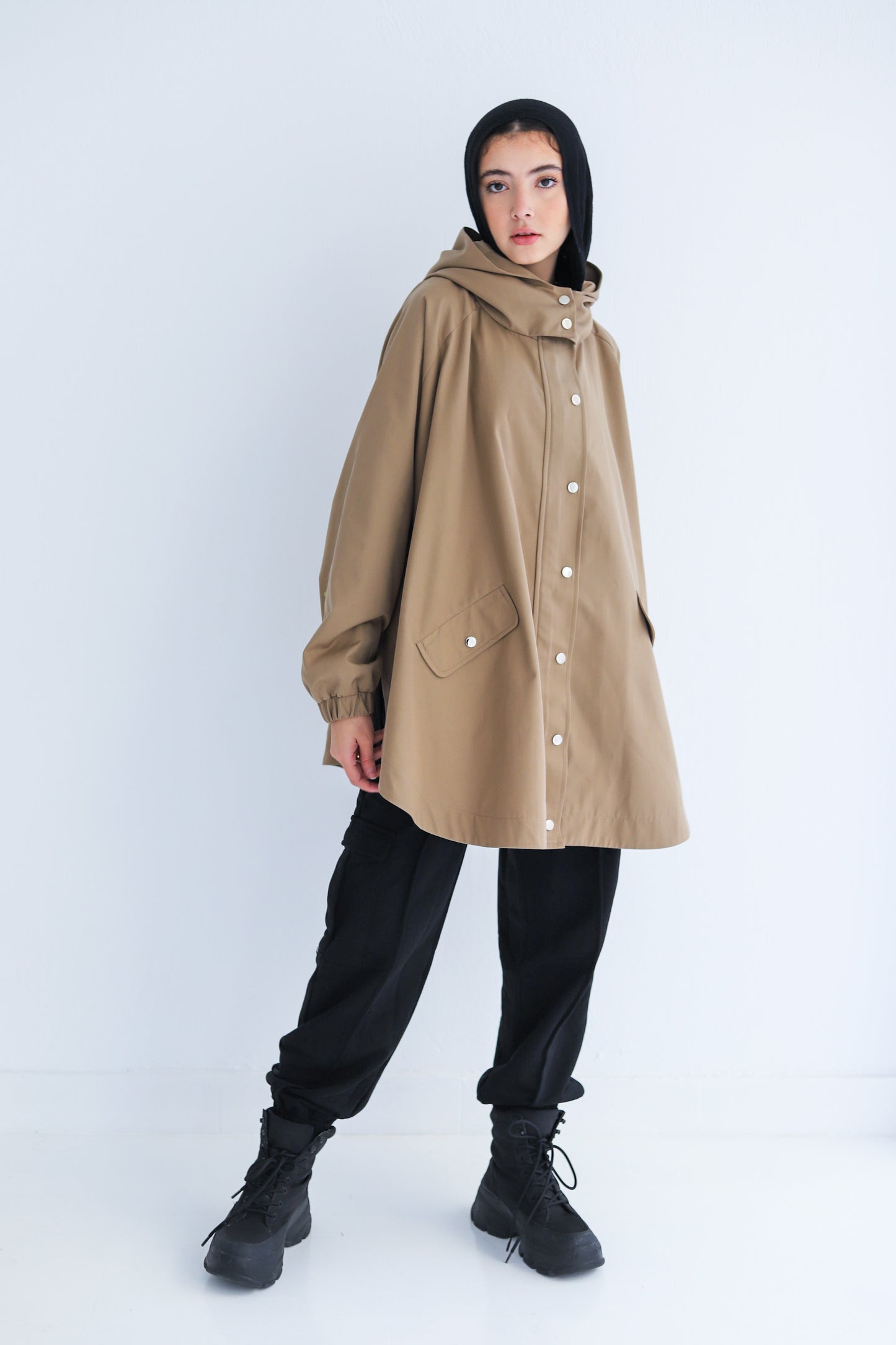 Teady Coat — Cafe