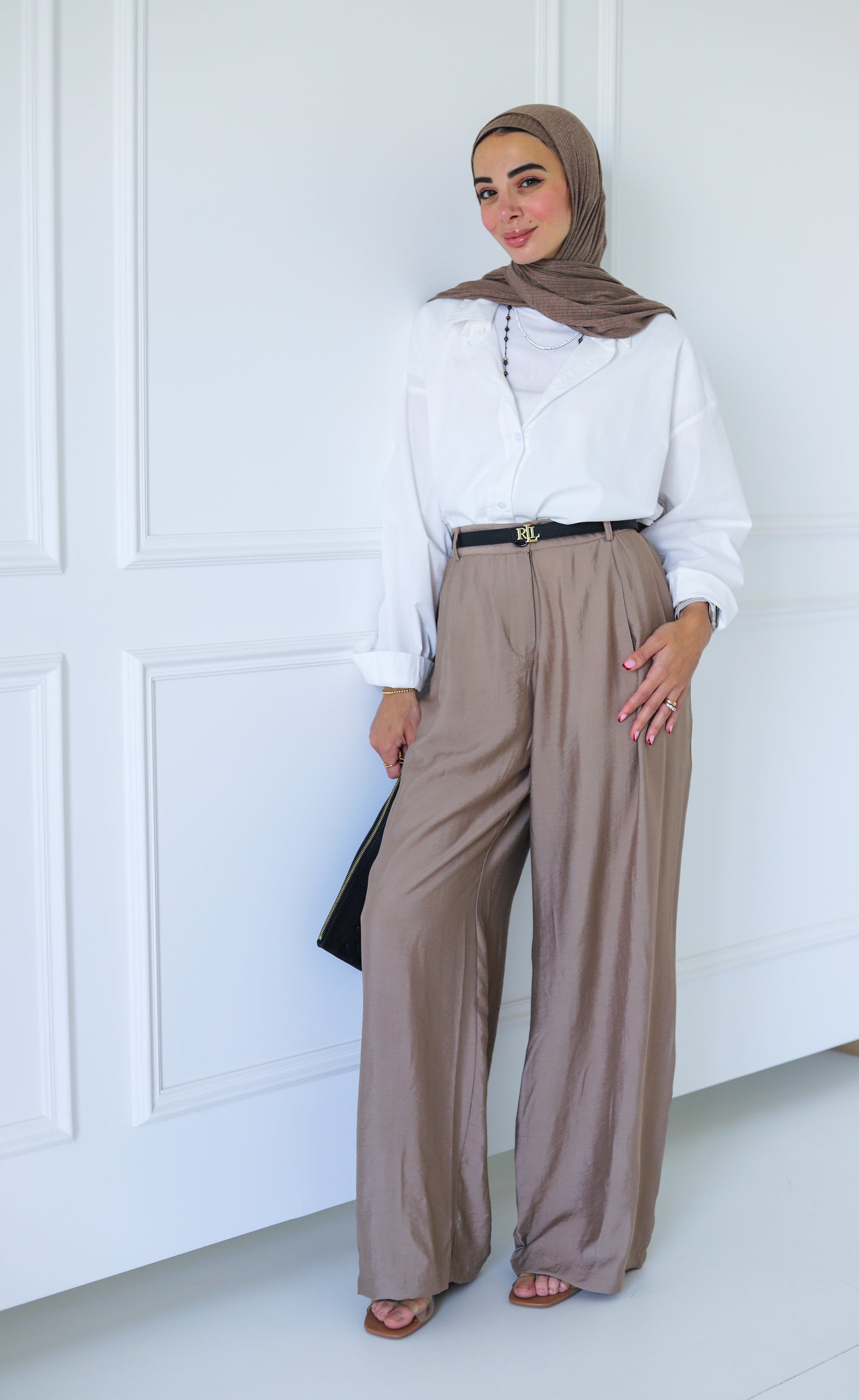 Pleated Trousers — Beige
