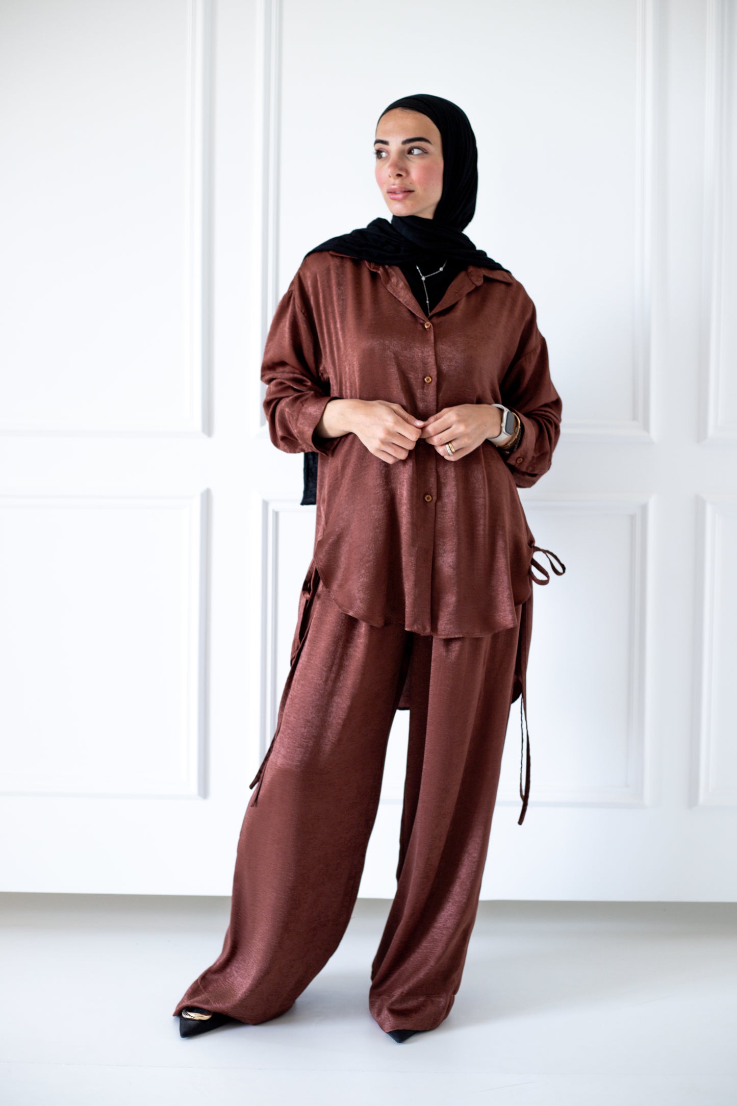 Tassel Satin Set — Brown