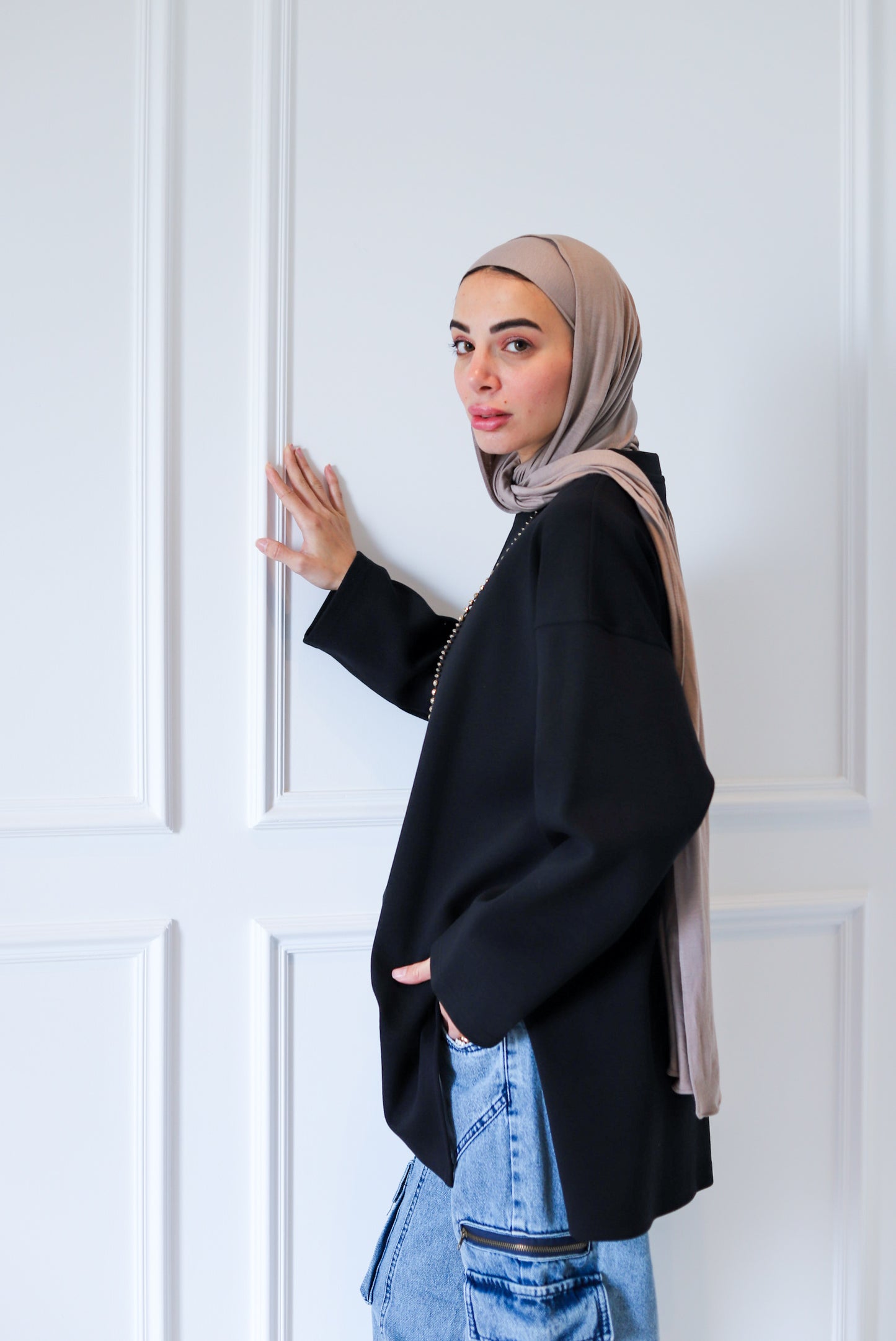 Basic Slits Top — Black