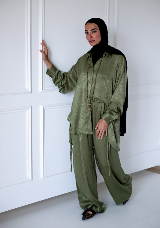 Tassel Satin Set — Olive