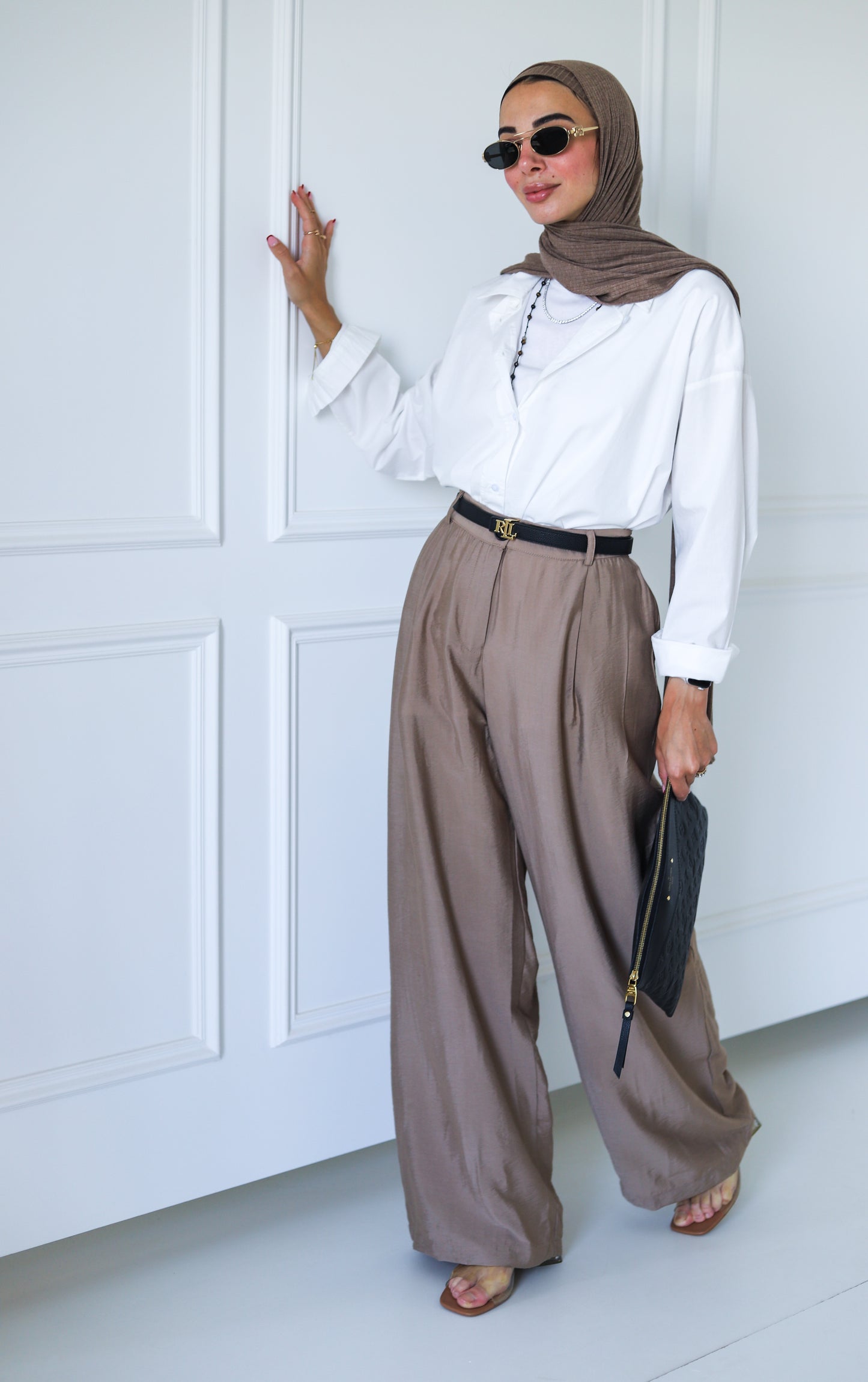 Pleated Trousers — Beige