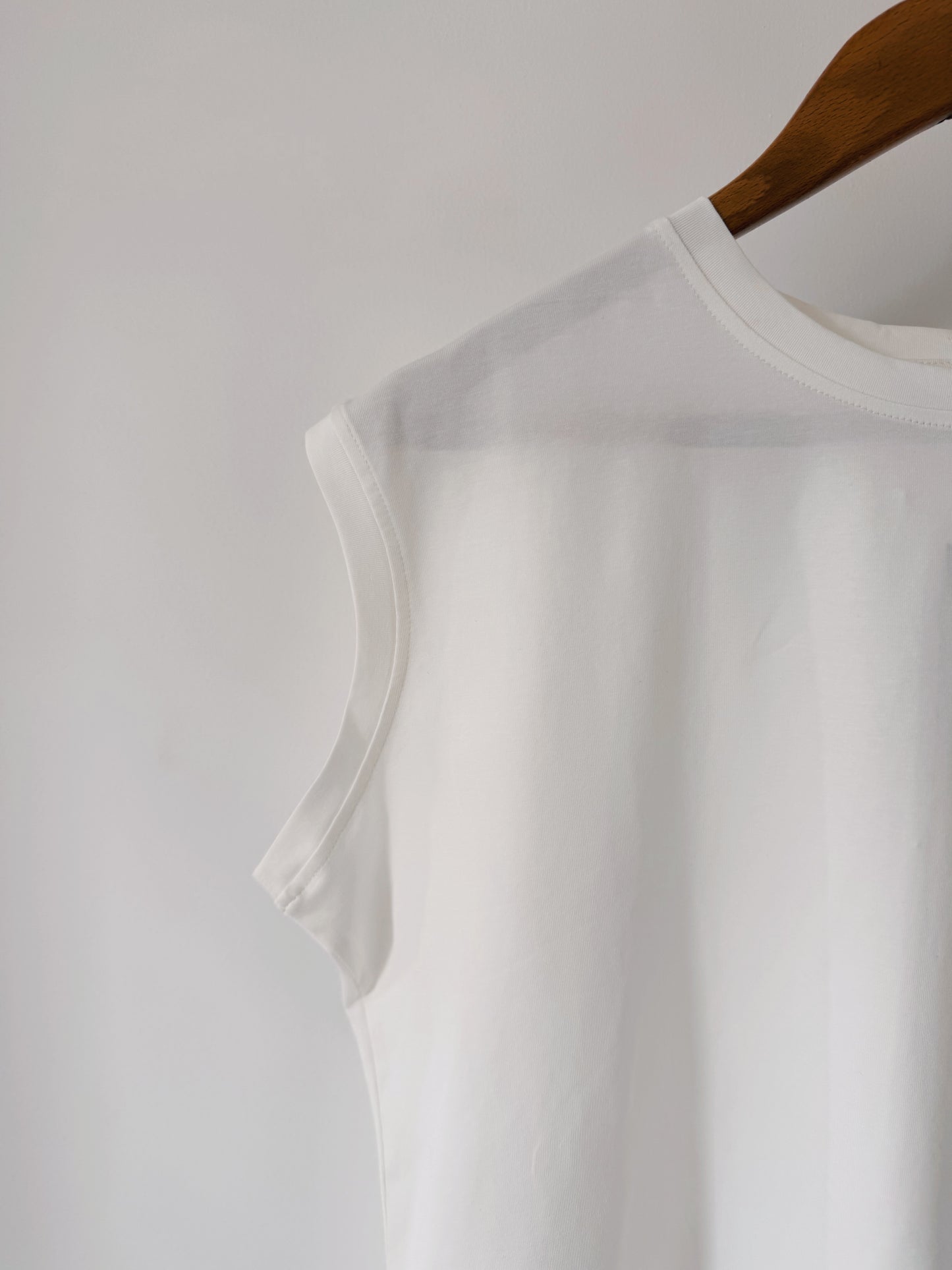 Sleeveless Basic Top — Offwhite