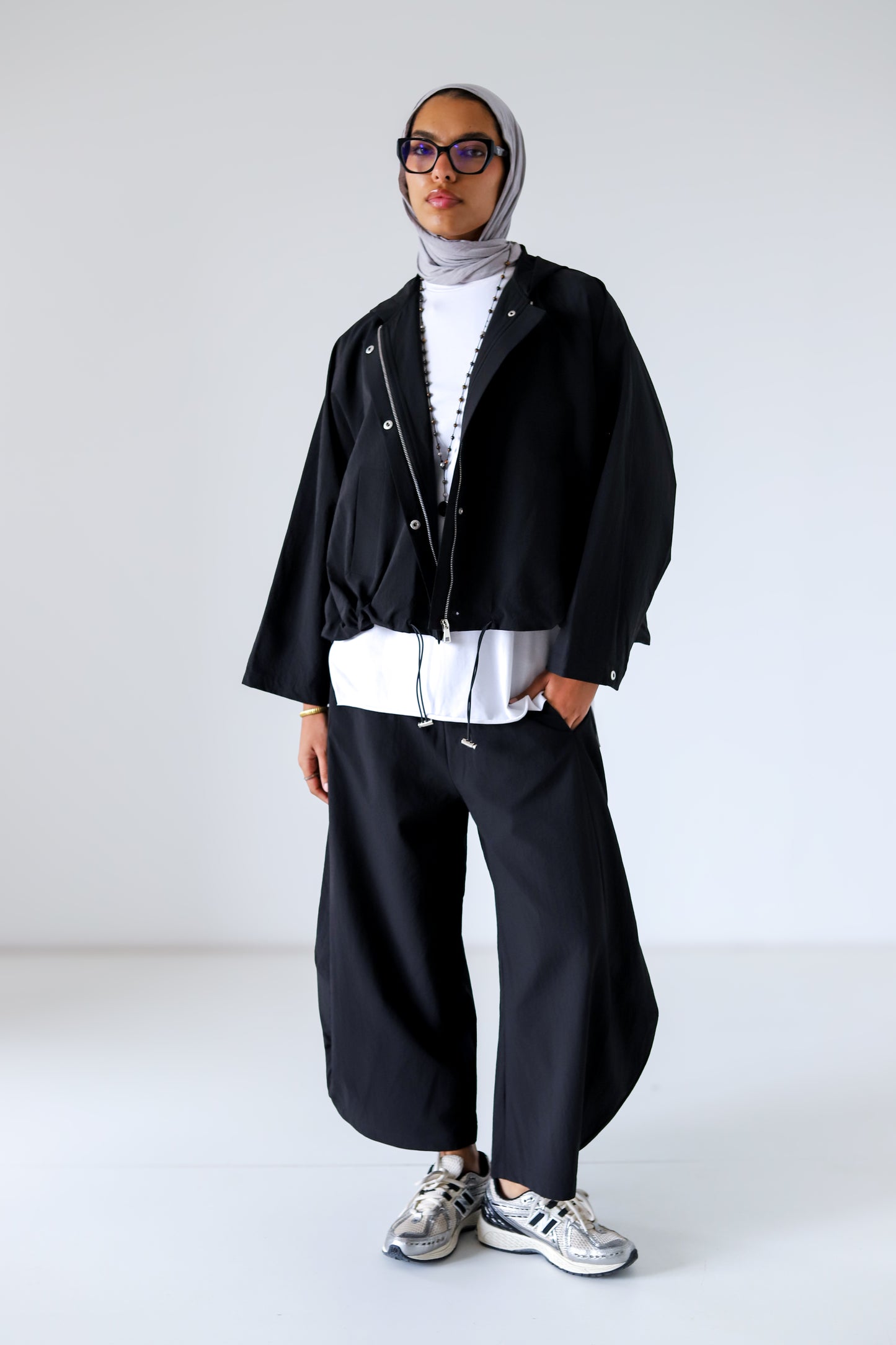 Chill Mode Balloon Set — Black