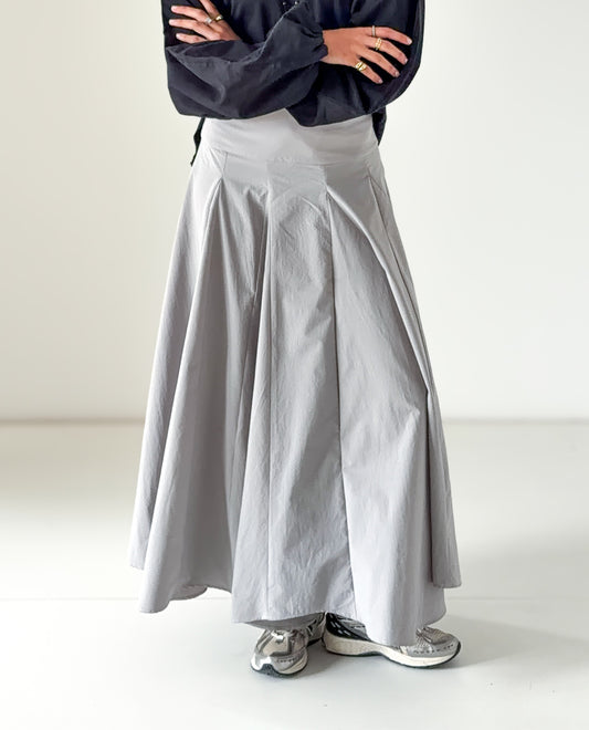 Cloudline Skirt — Gray