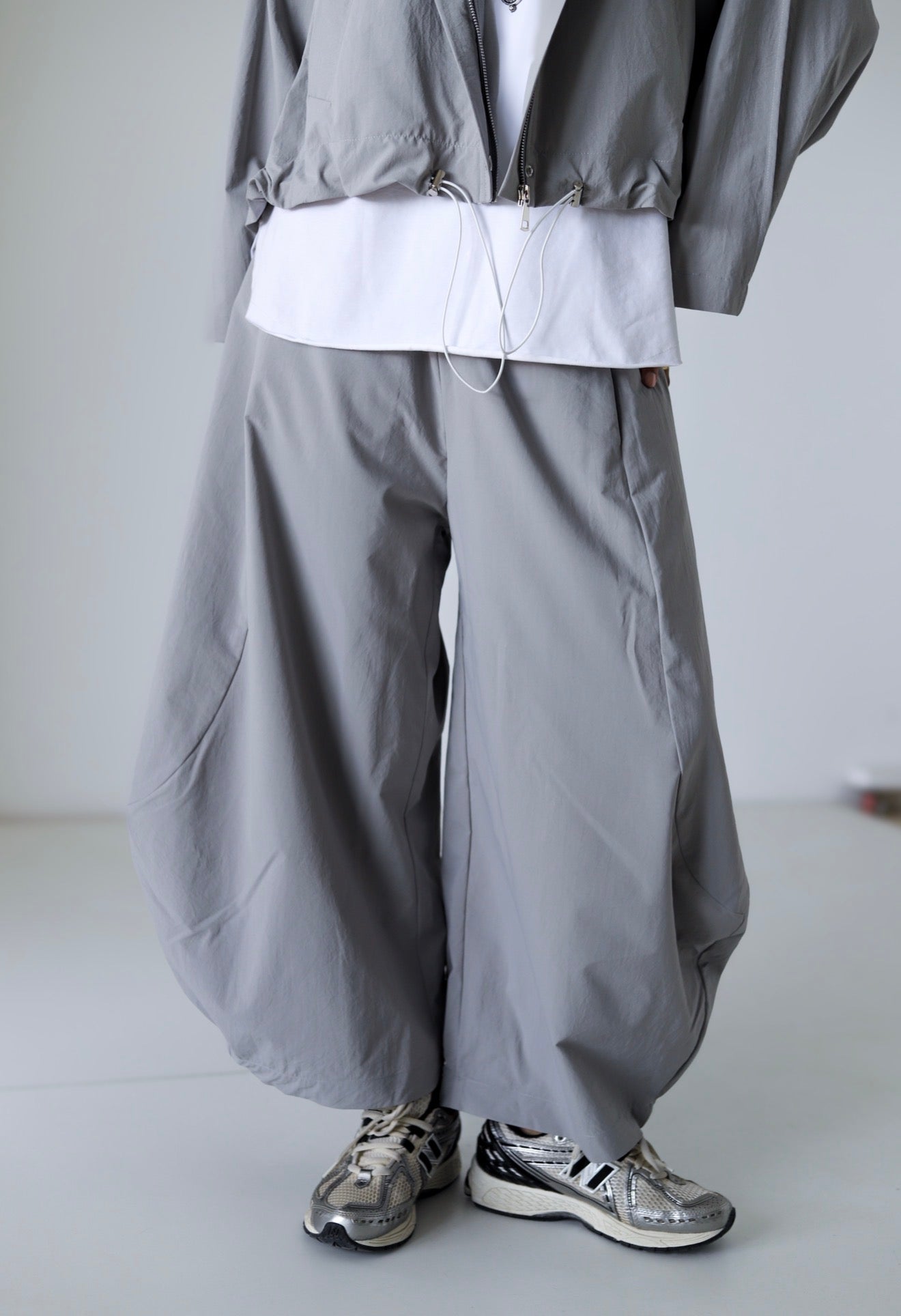 Chill Mode Balloon Set — Gray