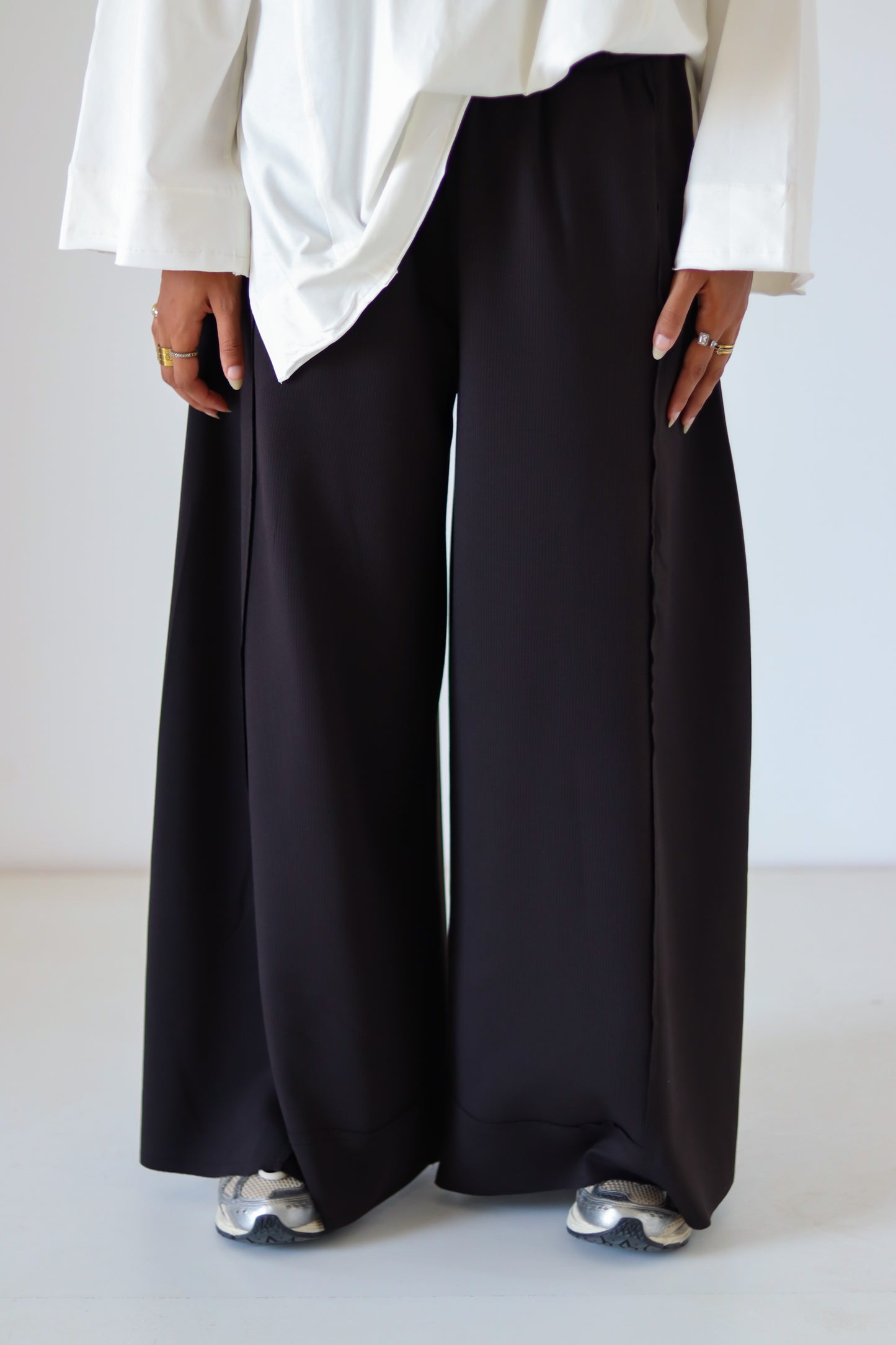 Xtra Wide Ribbed Pants — Black