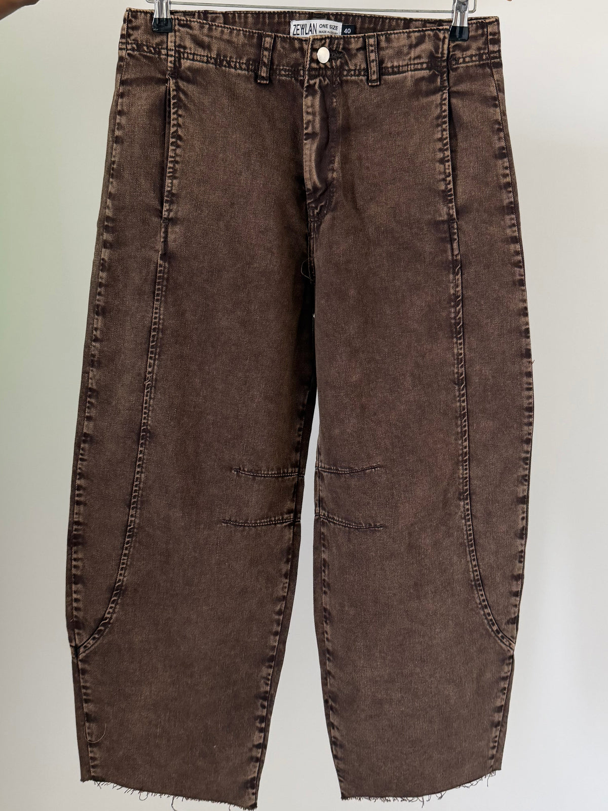 Balloon Denim Pants — Brown