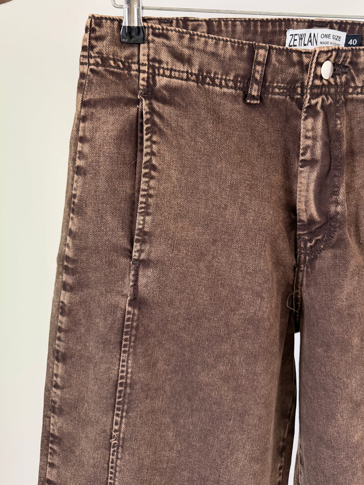 Balloon Denim Pants — Brown