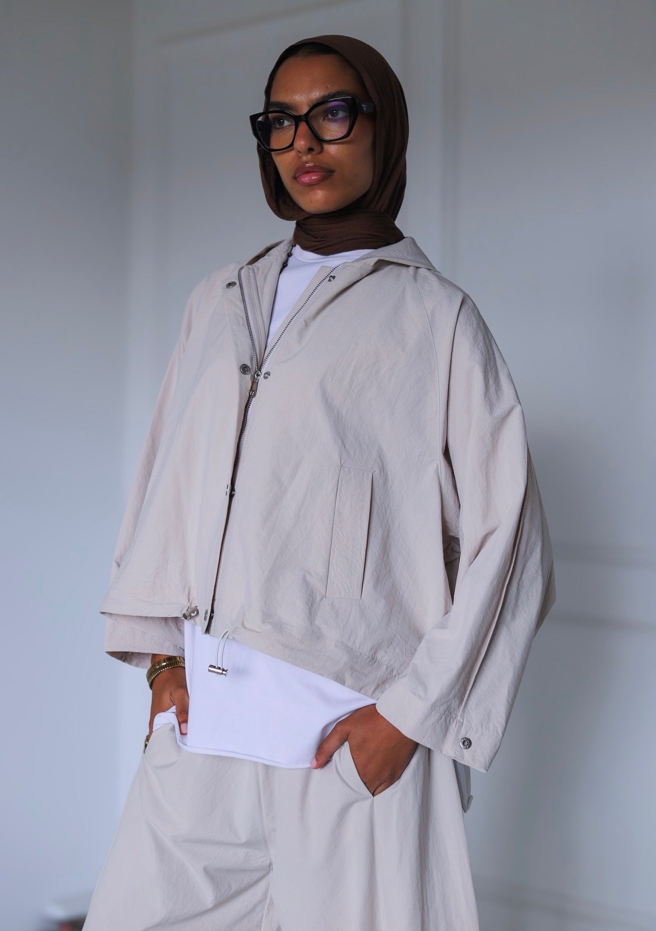 Chill Mode Balloon Set — Beige