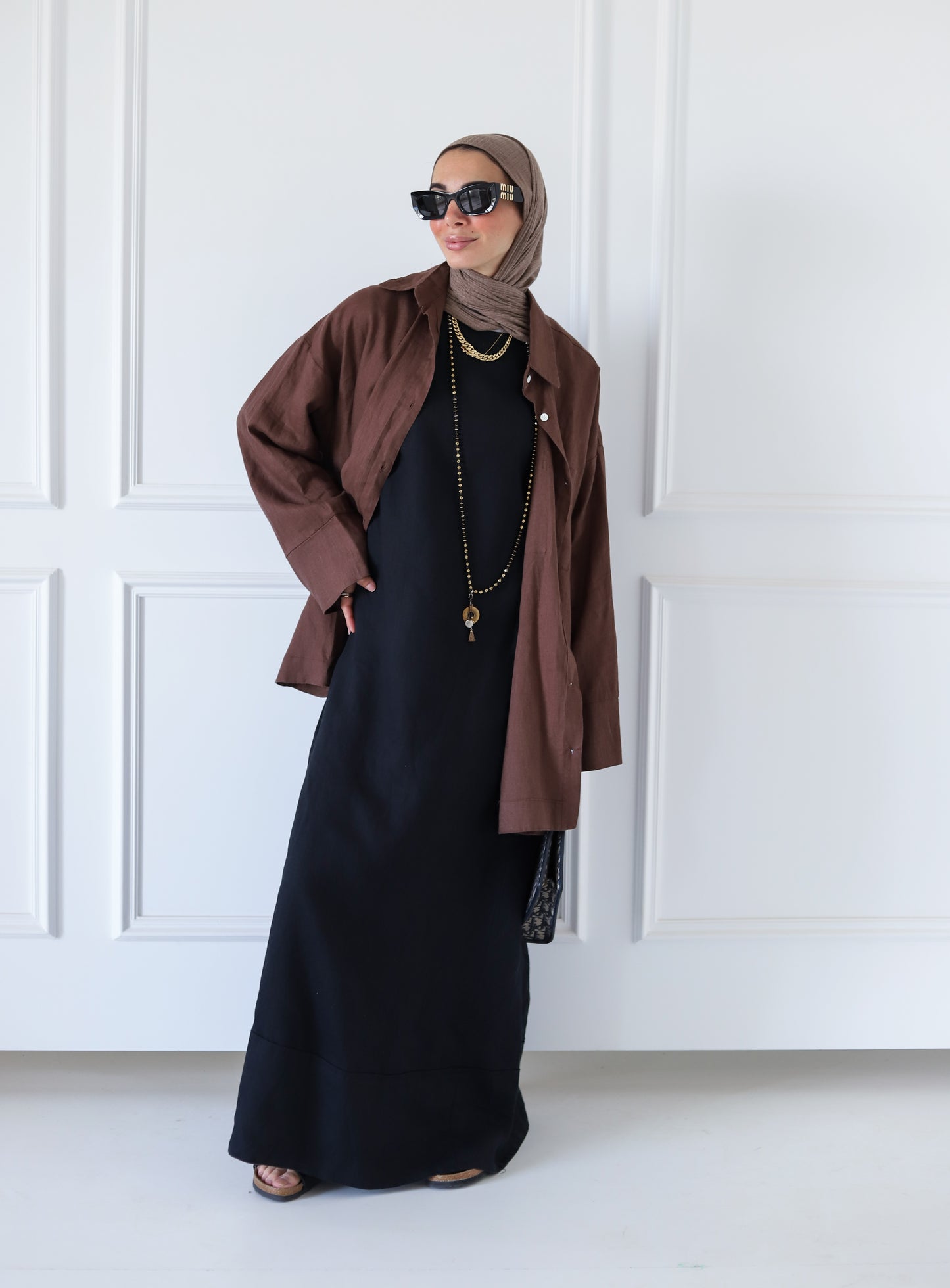Folded Sleeveless 100% Linen Dress — Black