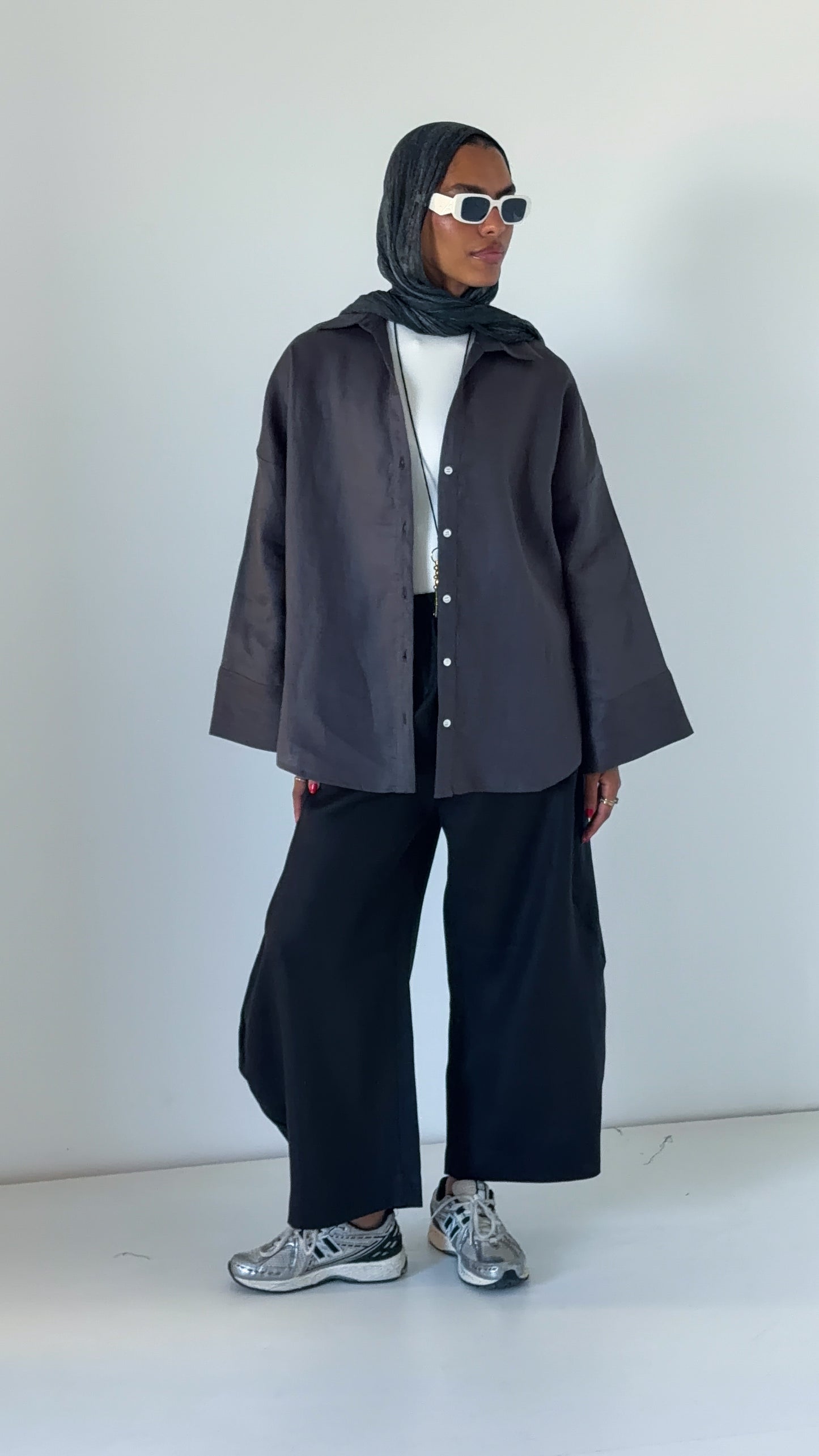 Xtra Balloon Linen Pants — Black