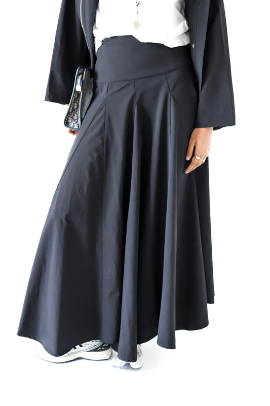 Cloudline Skirt — Black