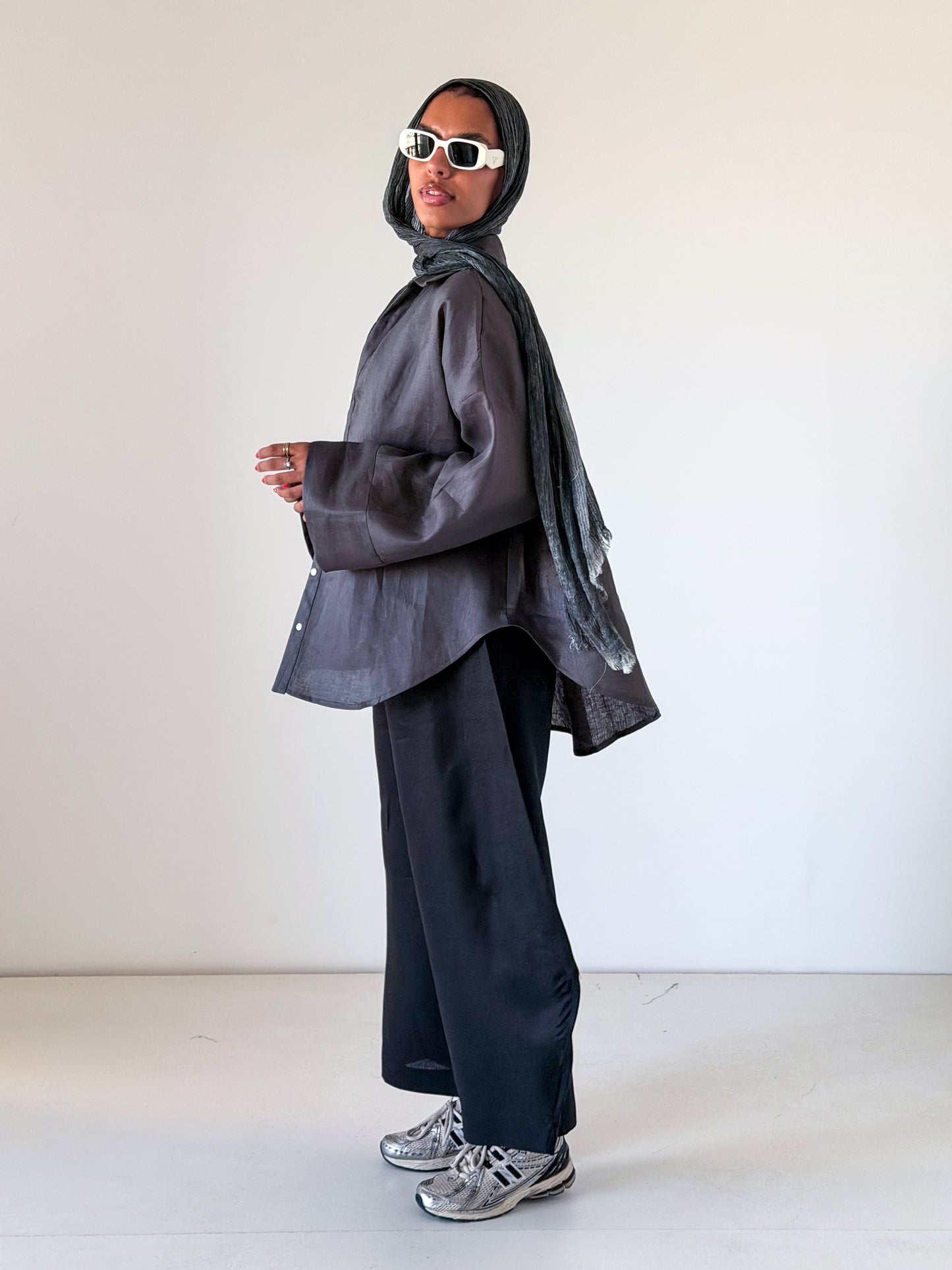 Xtra Balloon Linen Pants — Black