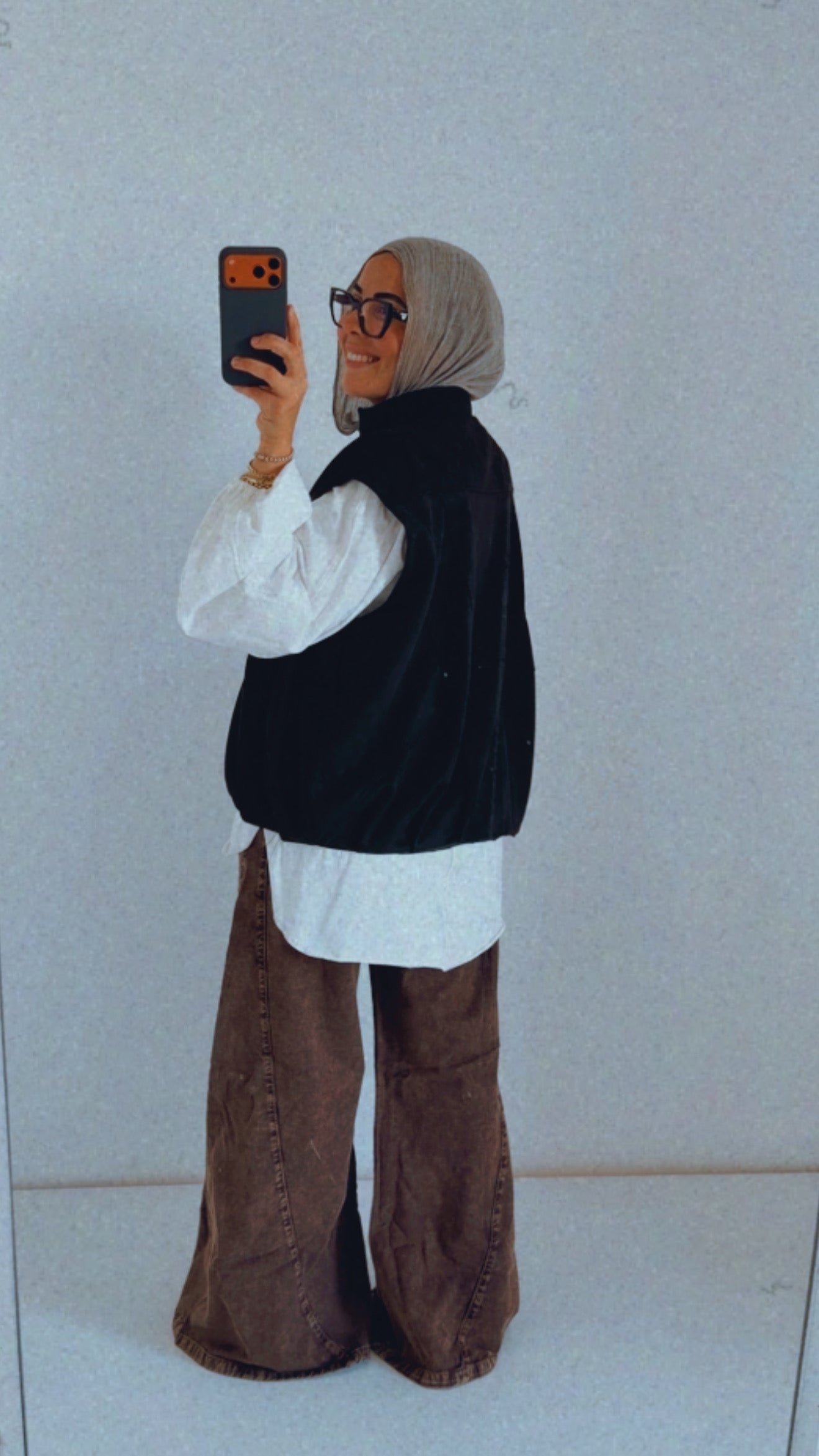 Bomber Pockets Suede Vest — Black