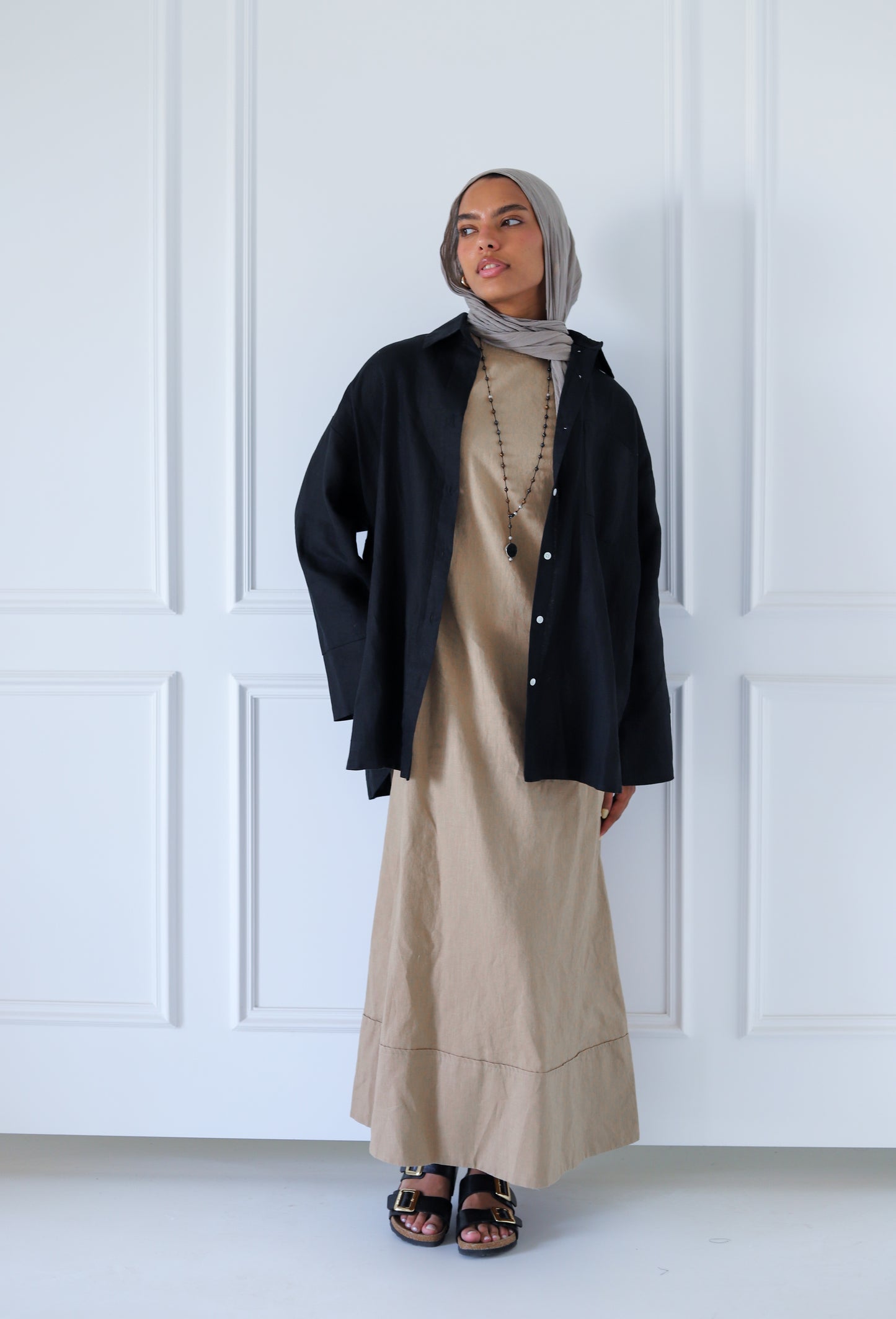 Folded Sleeveless 100% Linen Dress — Beige