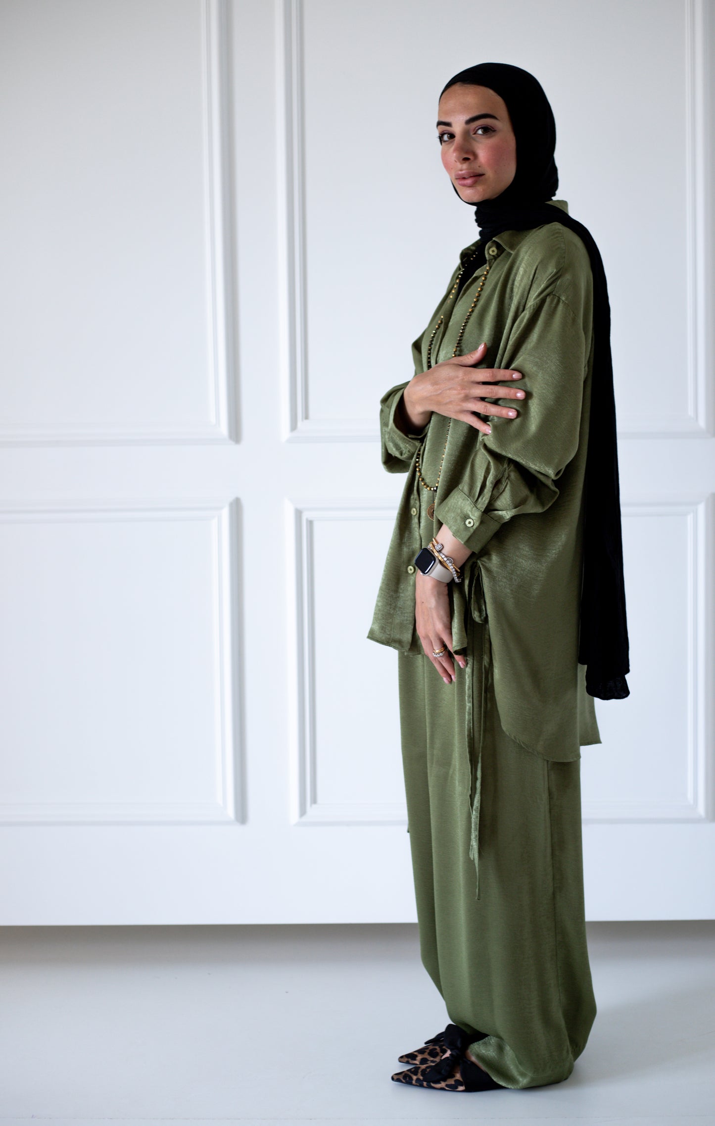 Tassel Satin Set — Olive