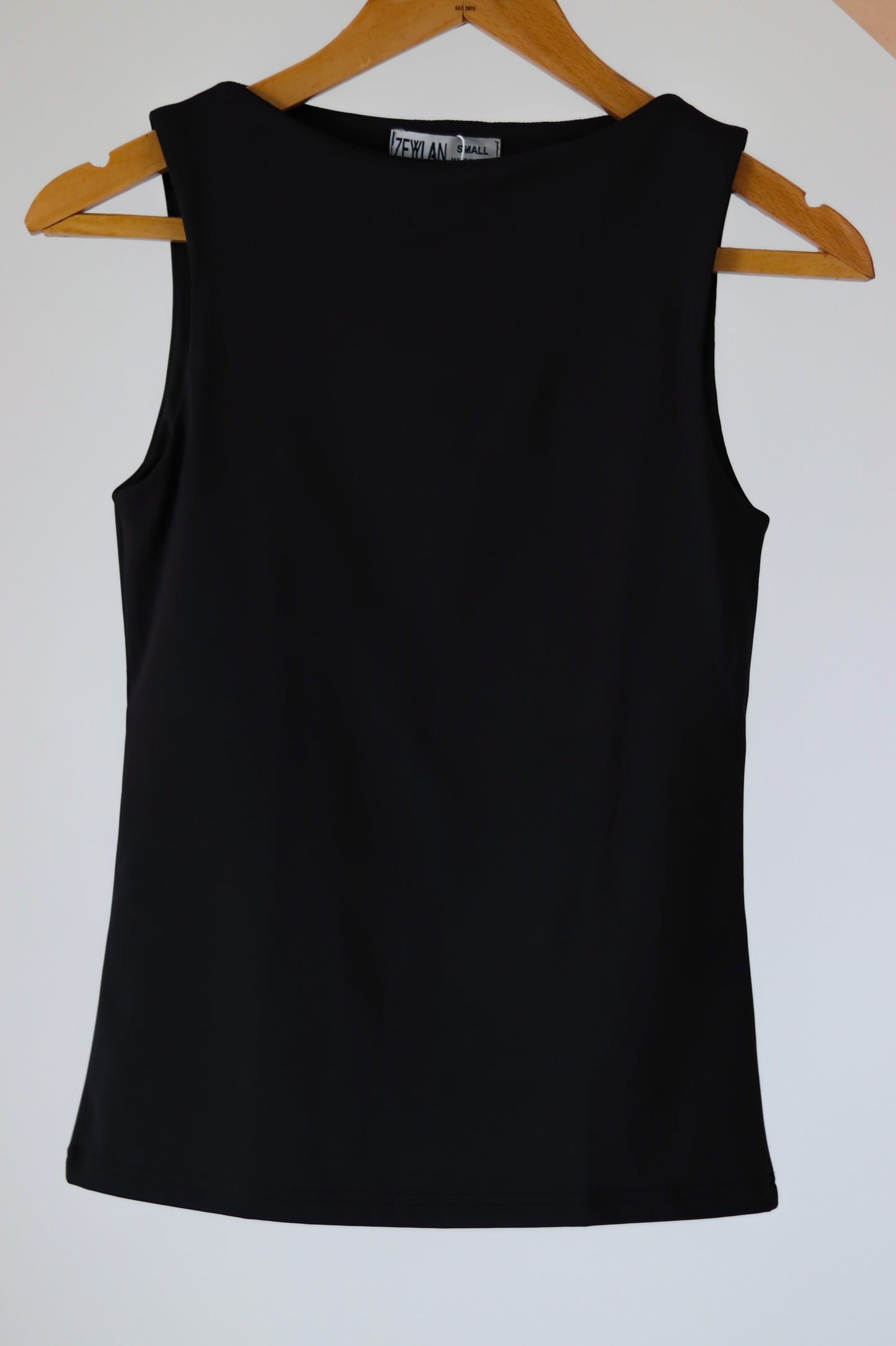 Soft Cloud Sleeveless Top — Black