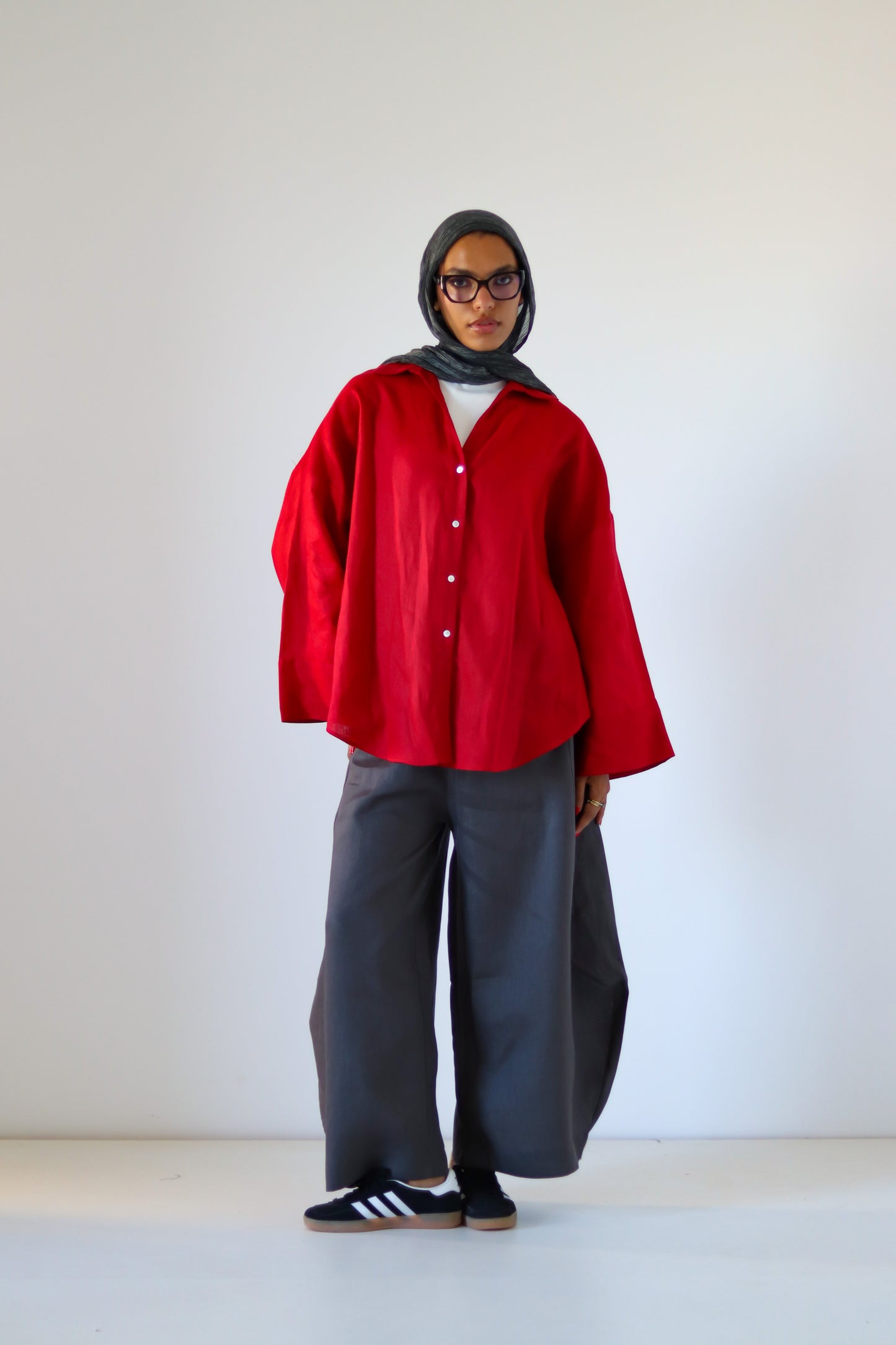 Rounded Linen Shirt — Red