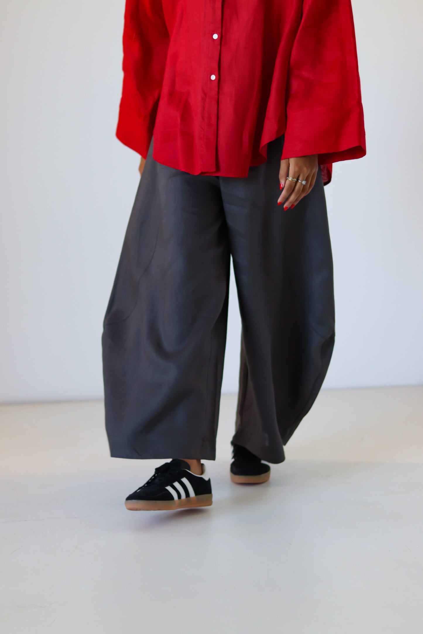 Xtra Balloon Linen Pants — Gray