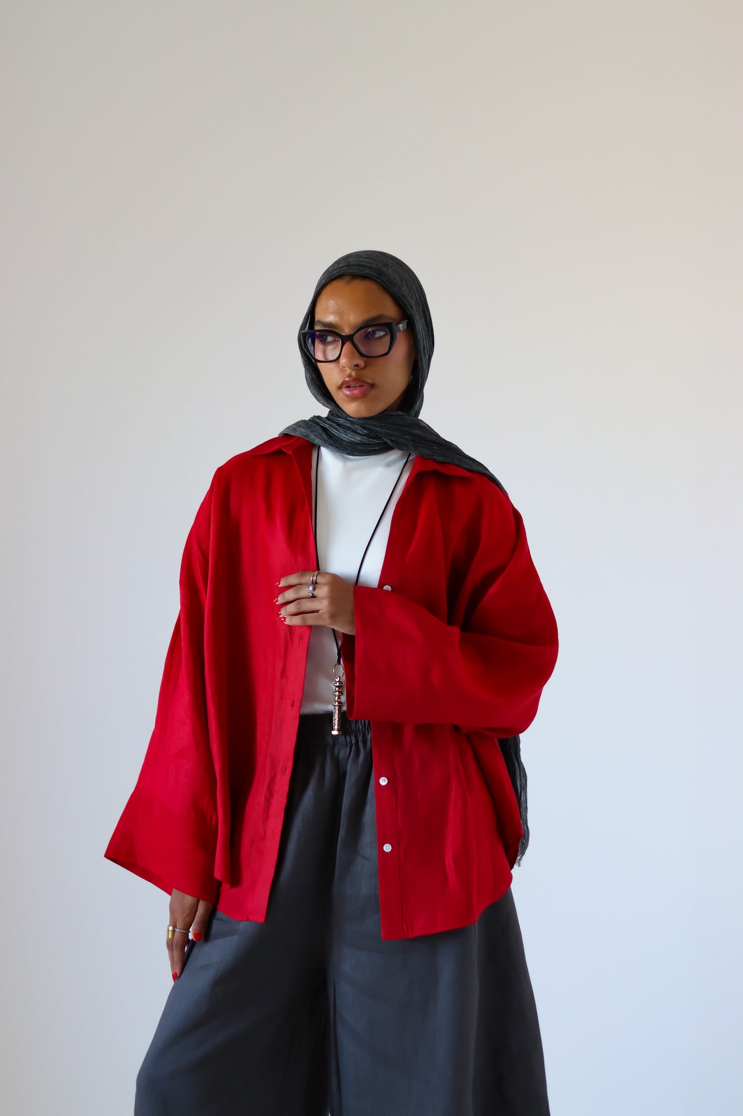 Rounded Linen Shirt — Red