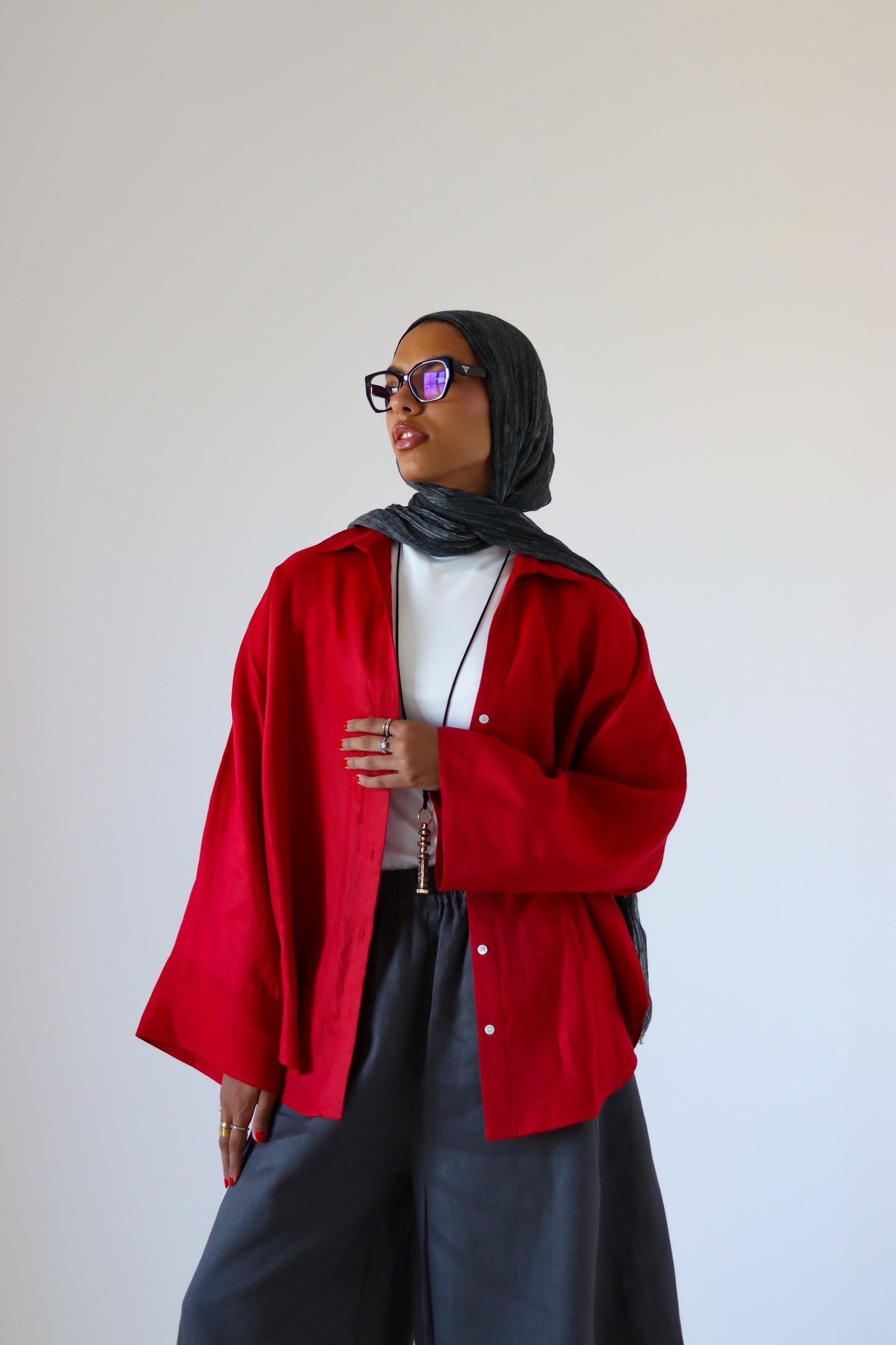 Rounded Linen Shirt — Red