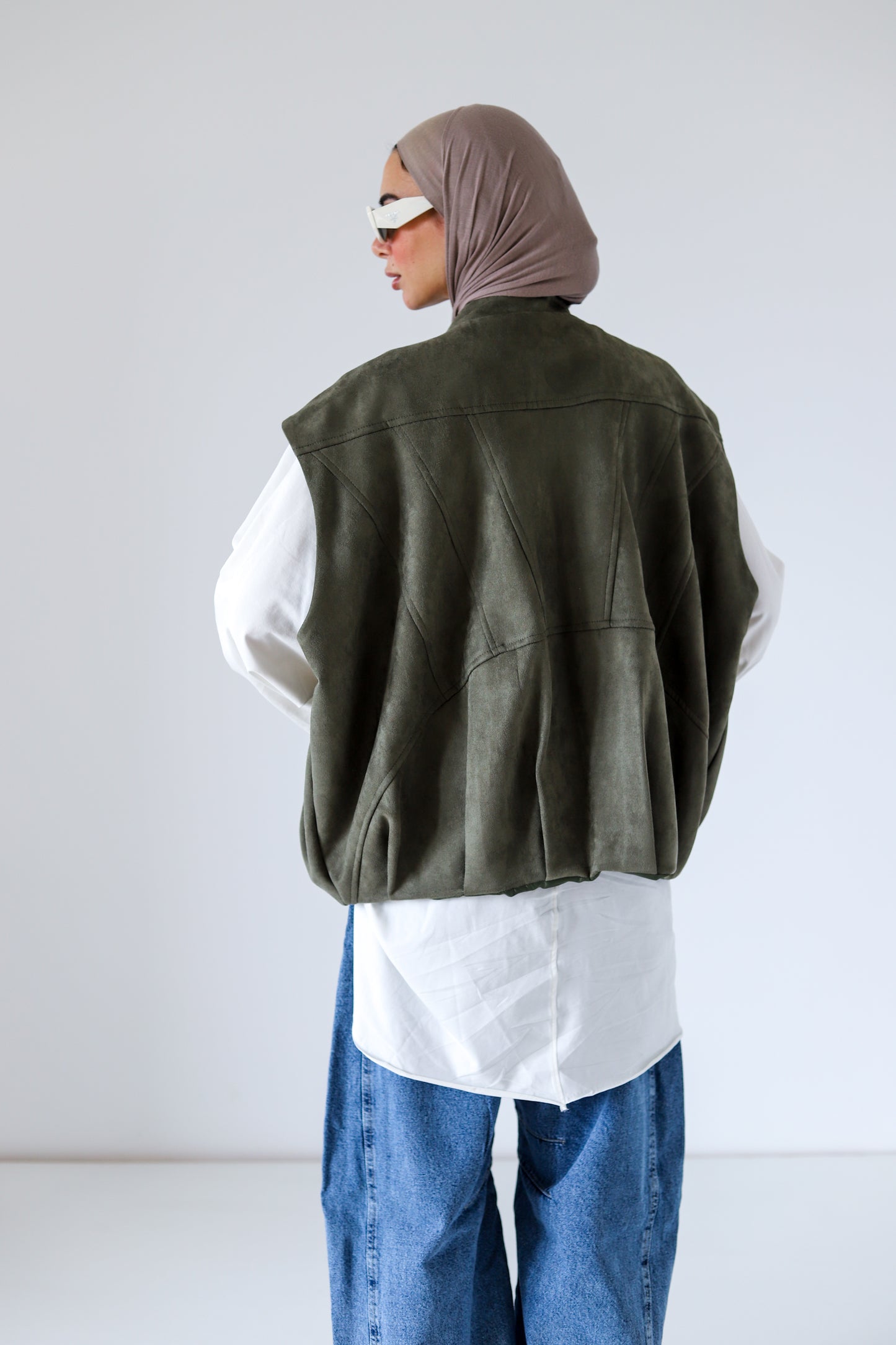 Bomber Pockets Suede Vest — Olive