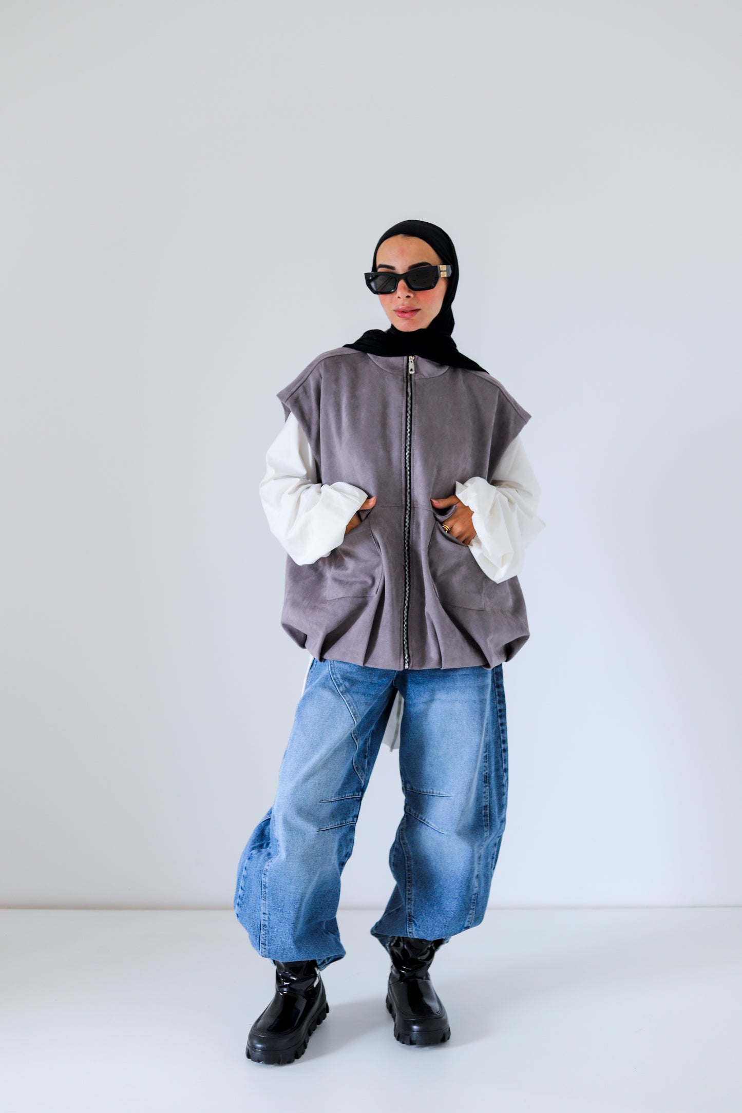 Bomber Pockets Suede Vest — Gray