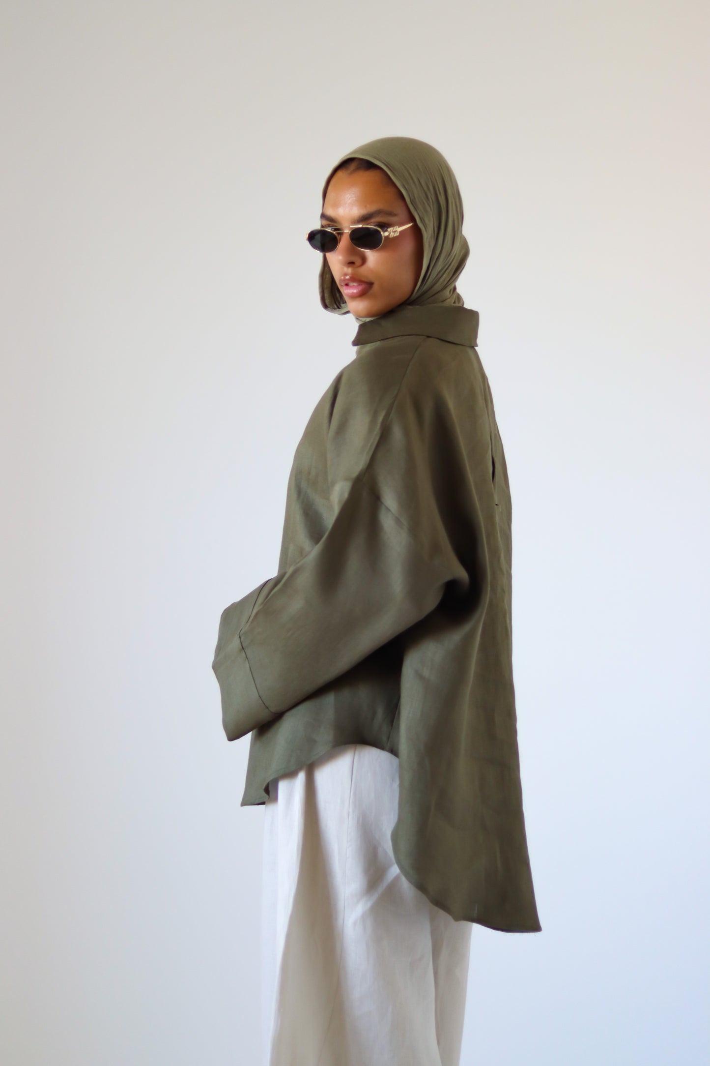 Rounded Linen Shirt — Olive