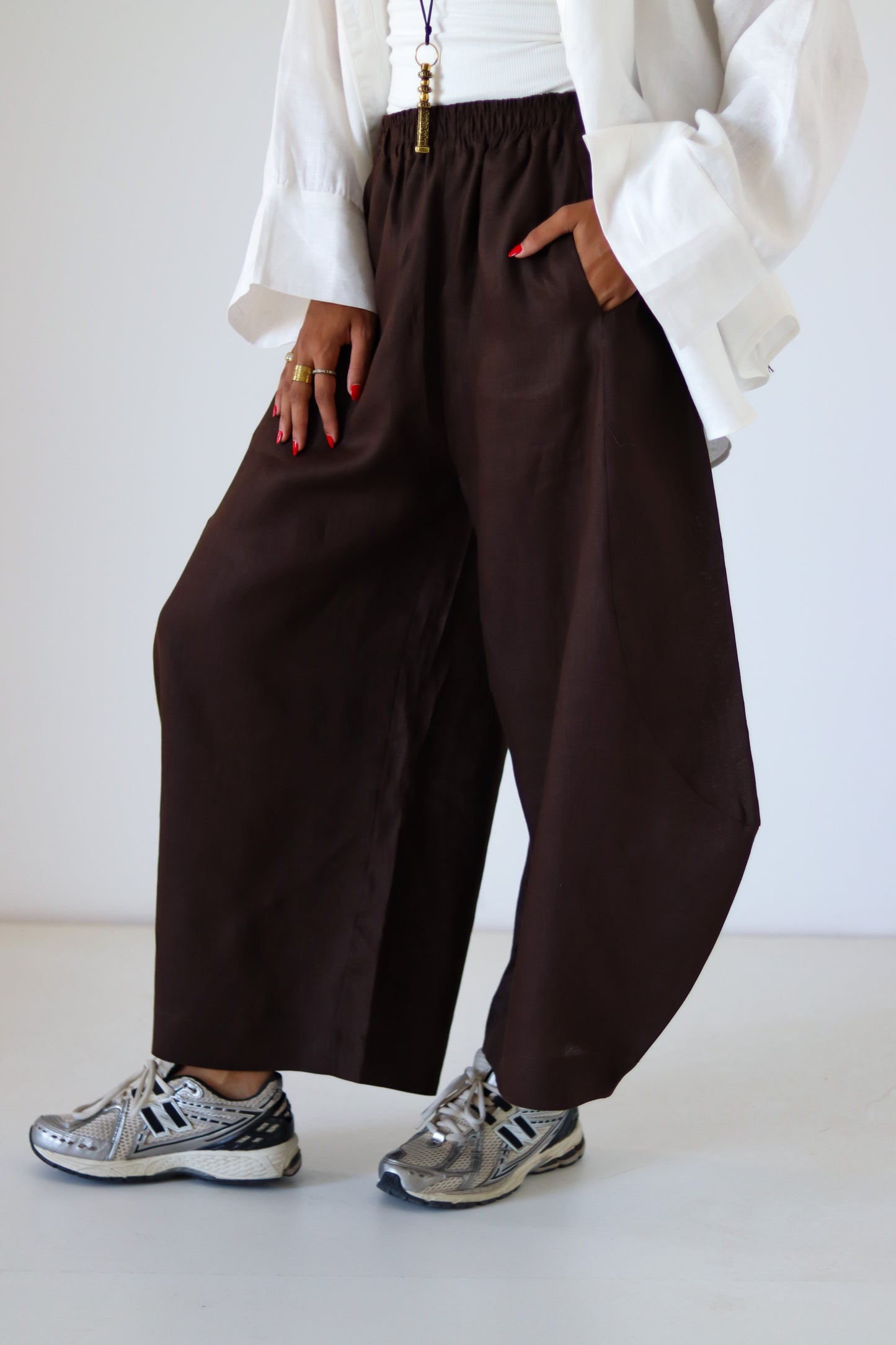 Xtra Balloon Linen Pants — Brown