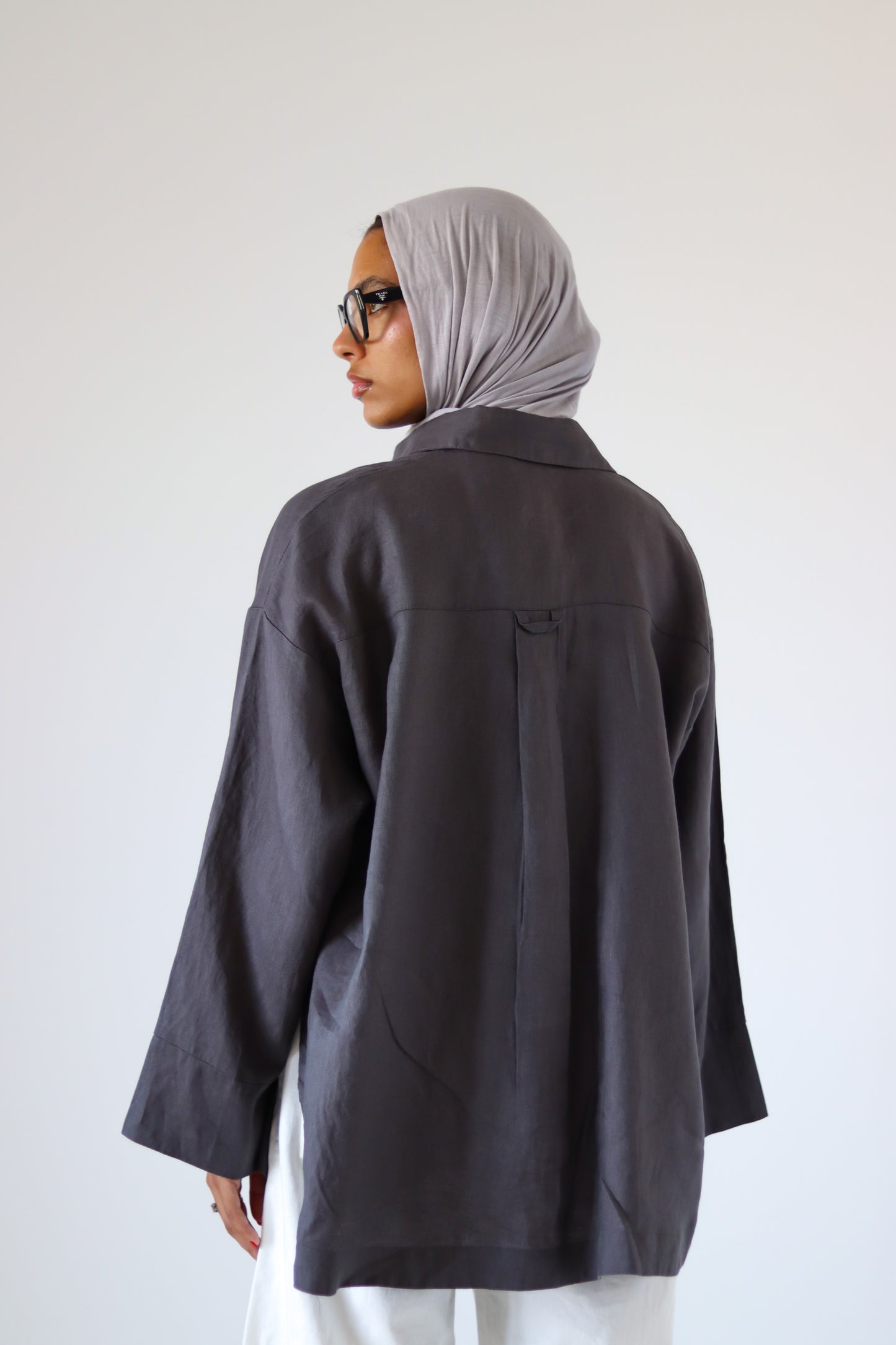 Big Slits Linen Shirt — Gray