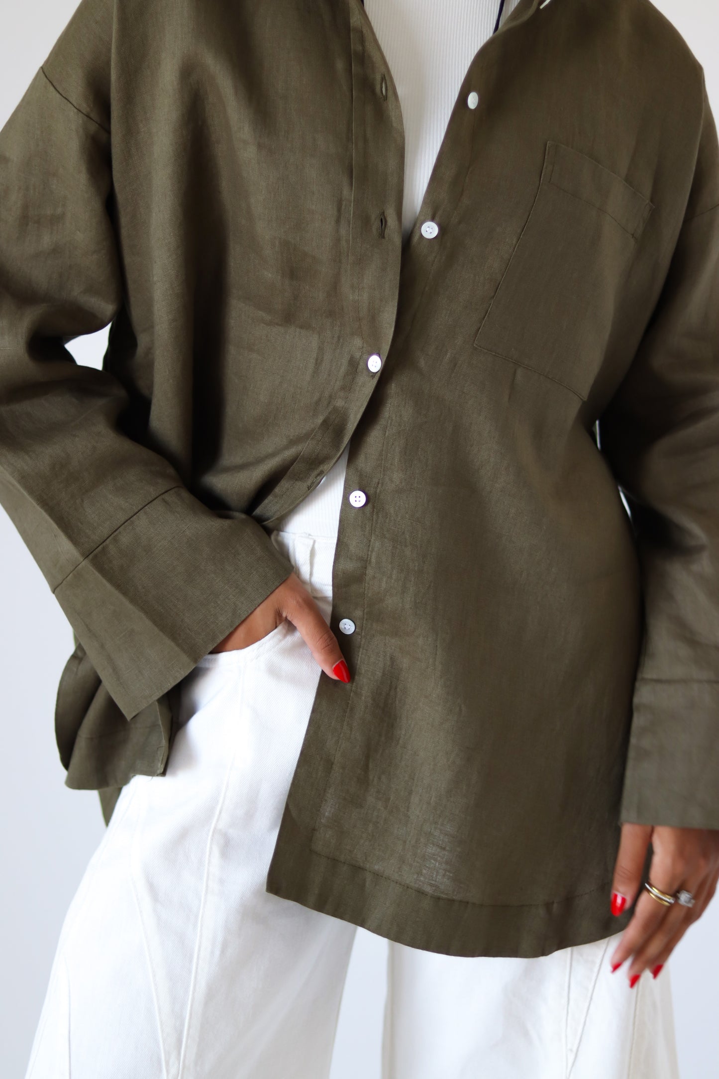 Big Slits Linen Shirt — Olive