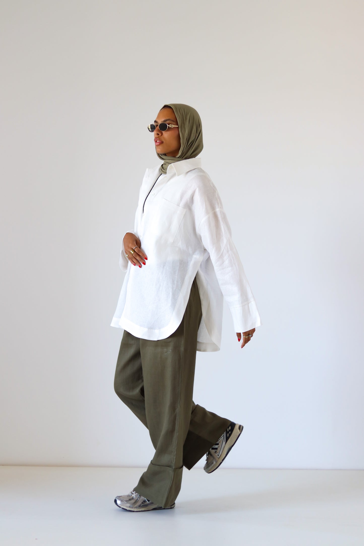 Big Slits Linen Shirt — Offwhite