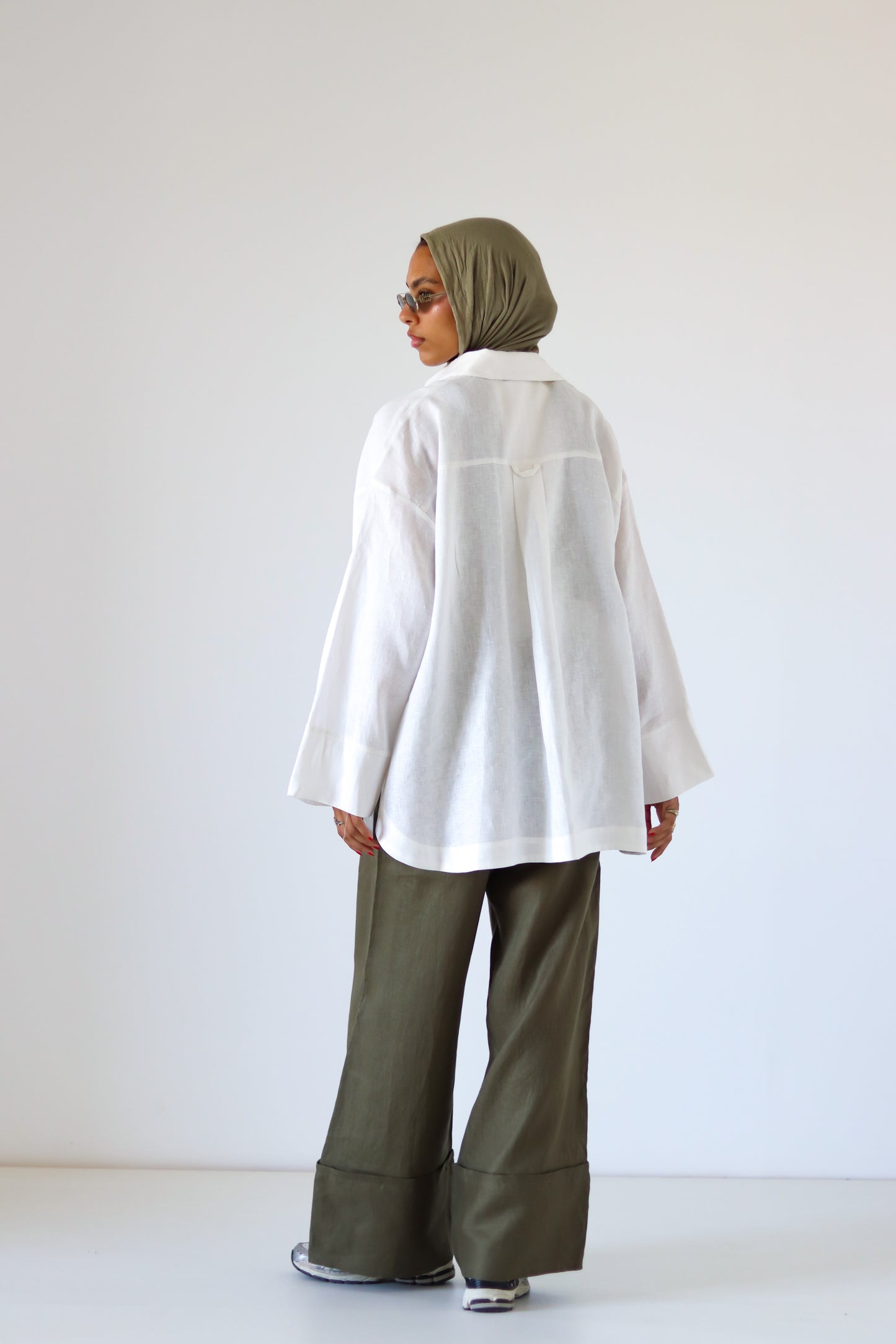 Big Slits Linen Shirt — Offwhite