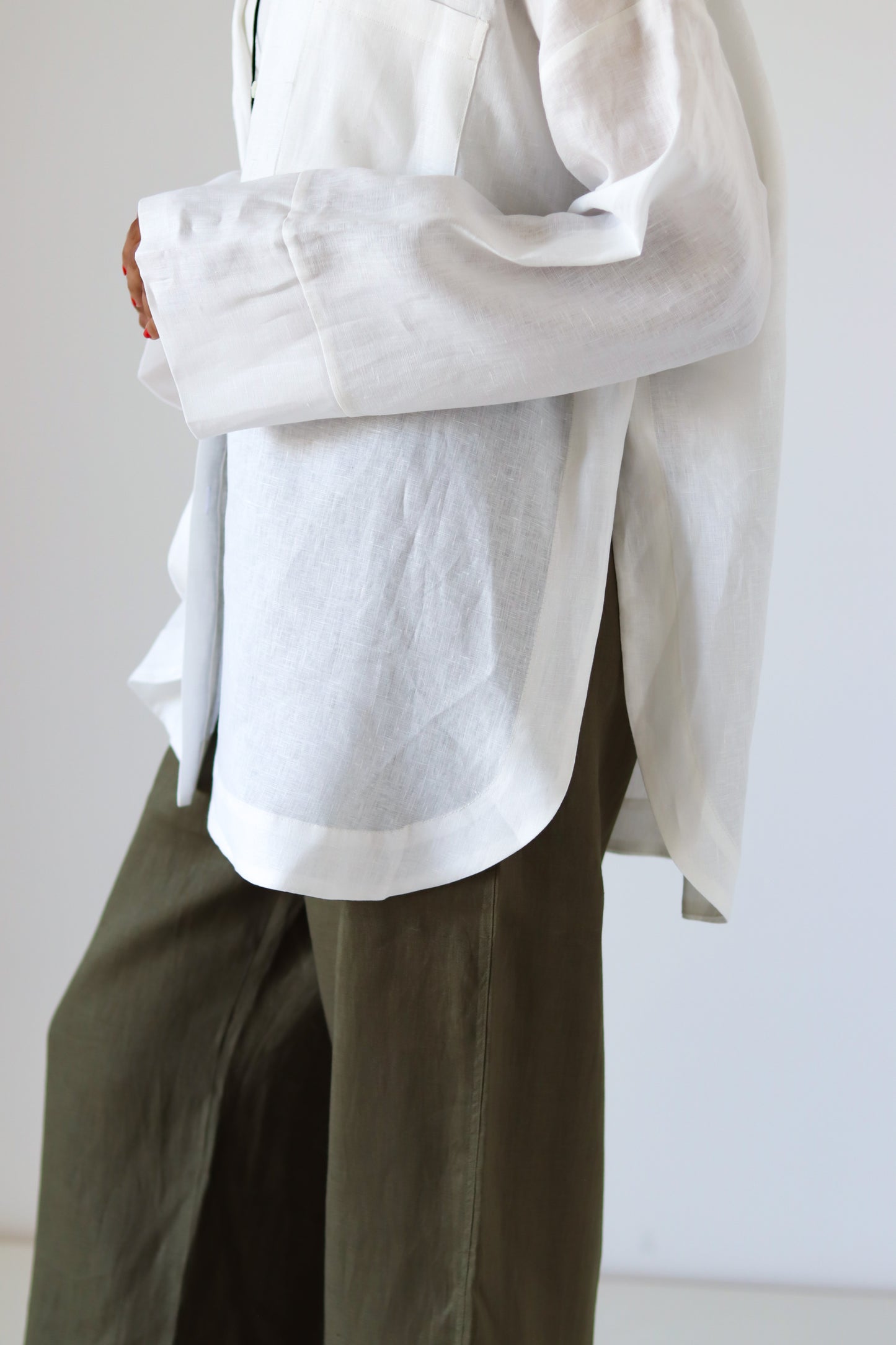 Big Slits Linen Shirt — Offwhite