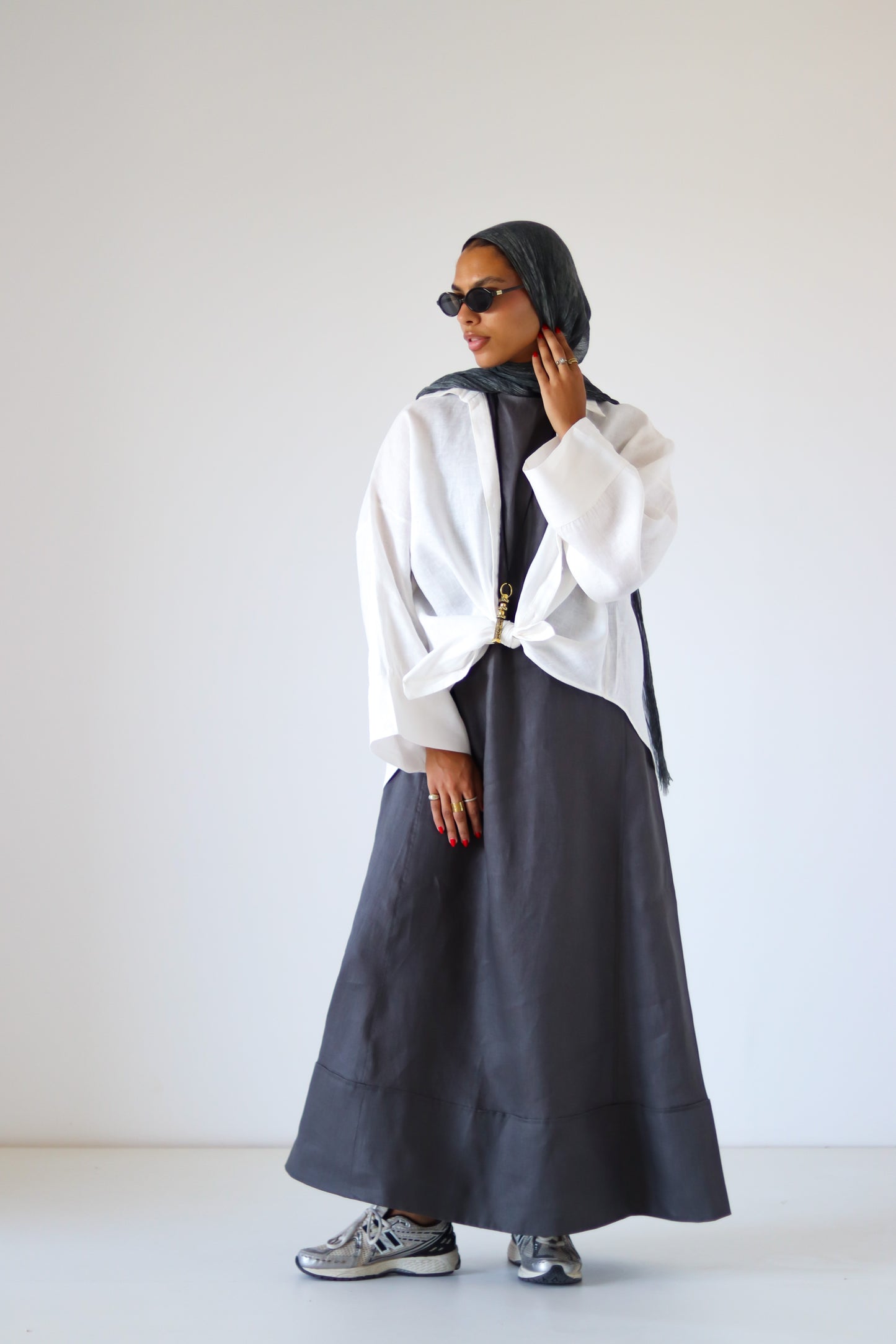 Folded Sleeveless 100% Linen Dress — Gray