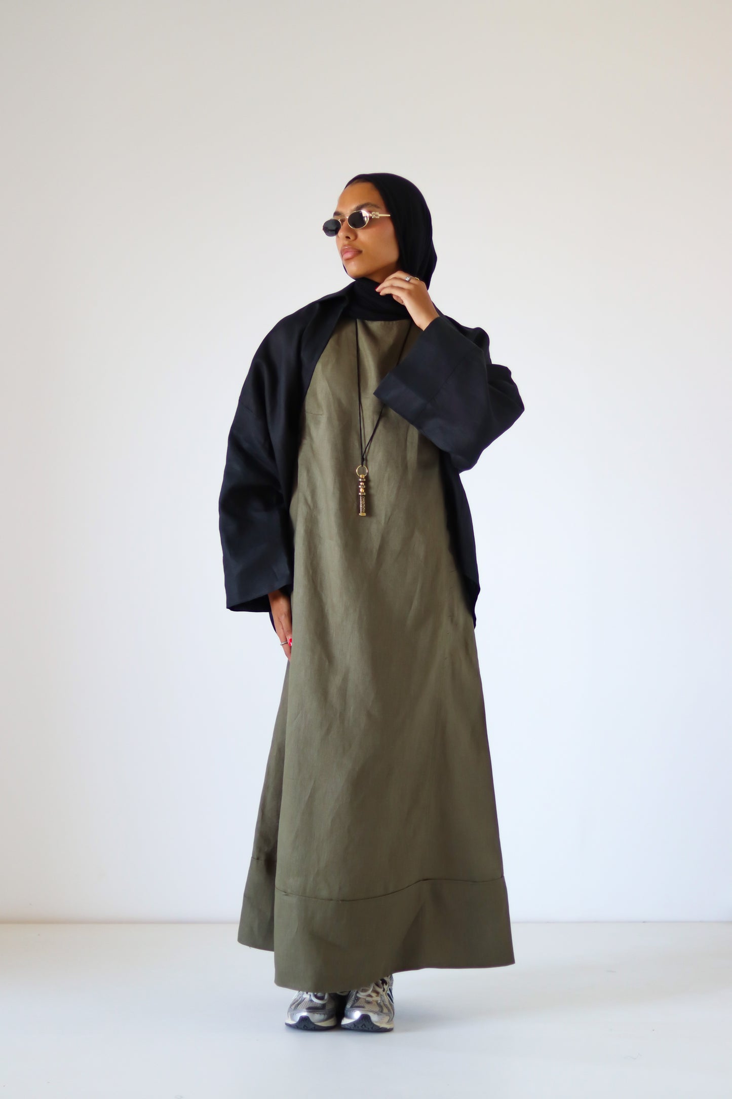 Folded Sleeveless 100% Linen Dress — Olive