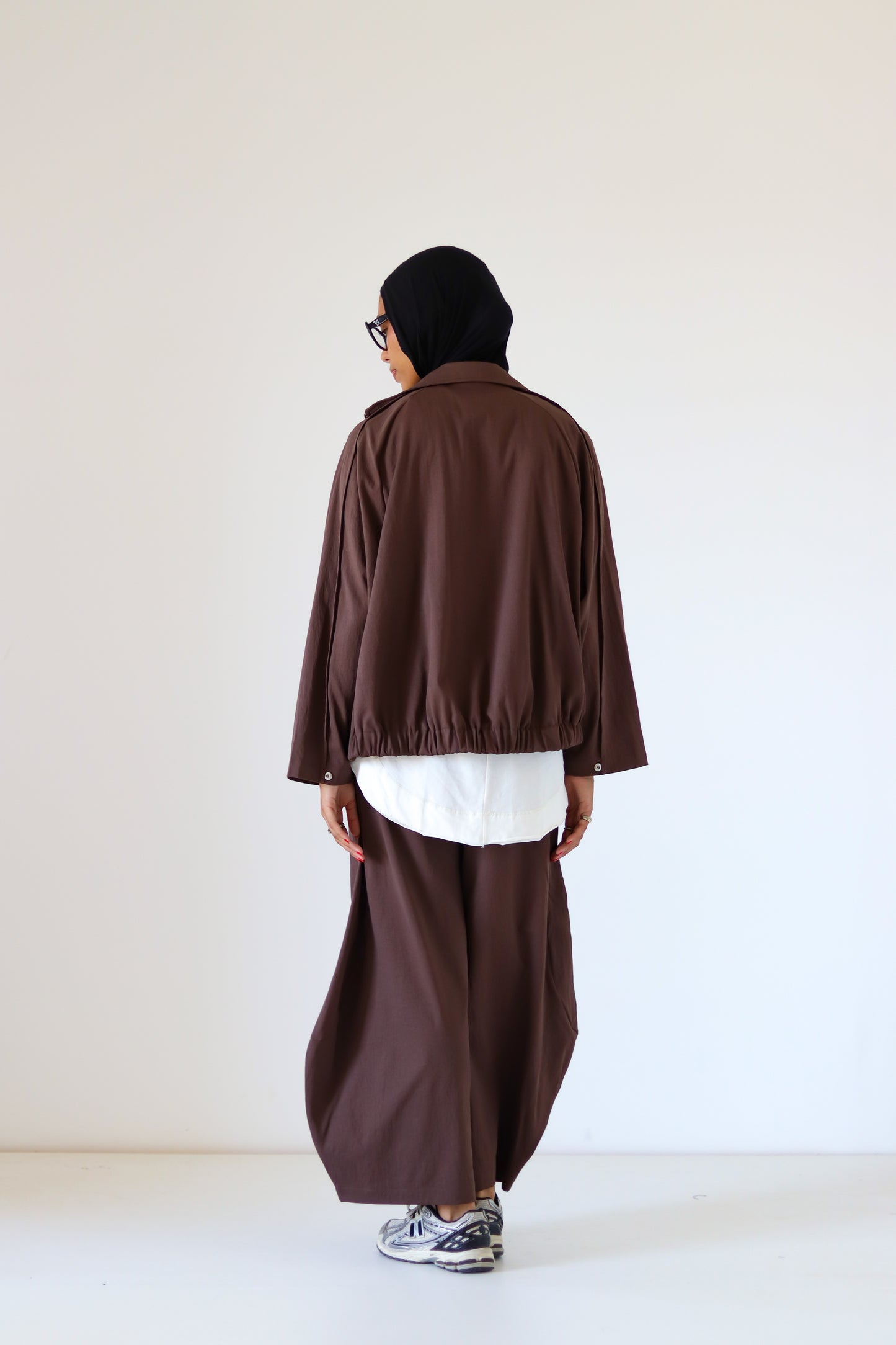 Chill Mode Balloon Set — Brown
